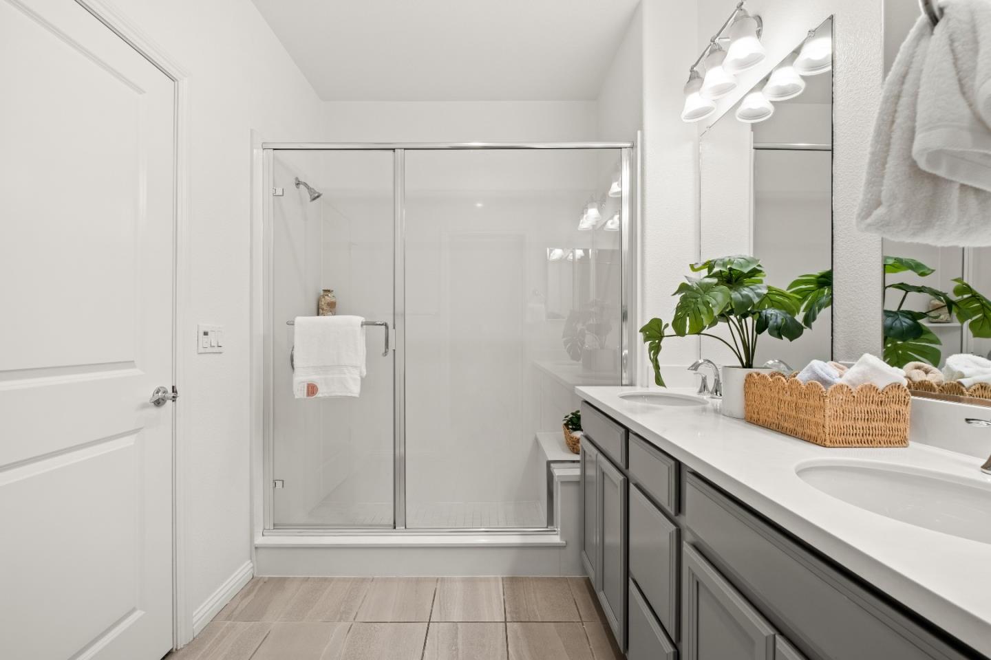 Detail Gallery Image 21 of 40 For 2730 Gimelli Way, San Jose,  CA 95133 - 3 Beds | 3 Baths