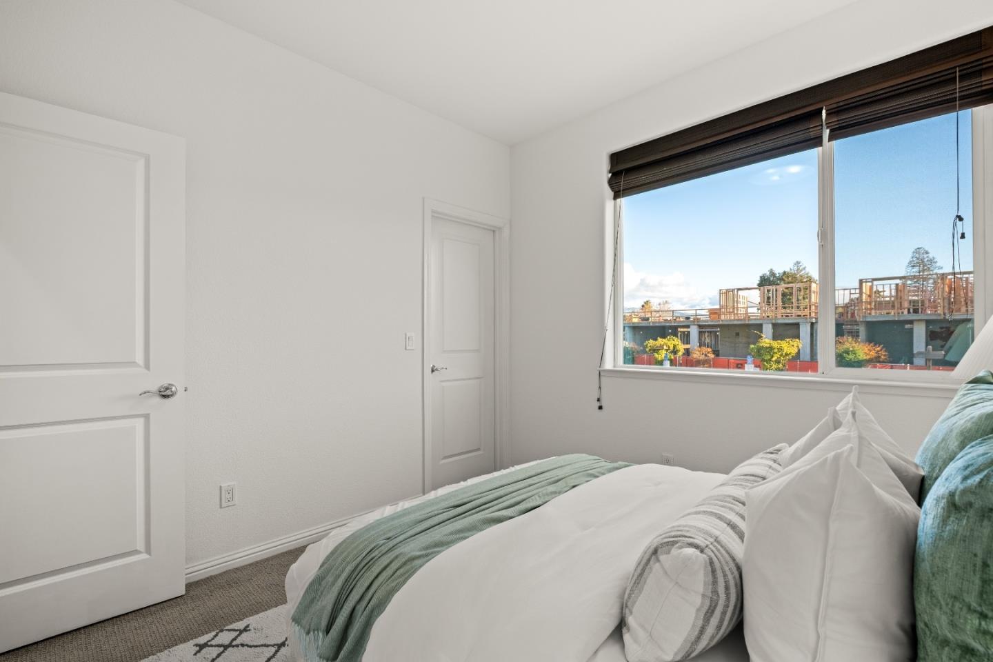 Detail Gallery Image 24 of 40 For 2730 Gimelli Way, San Jose,  CA 95133 - 3 Beds | 3 Baths