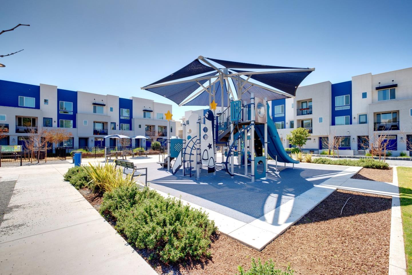 Detail Gallery Image 33 of 40 For 2730 Gimelli Way, San Jose,  CA 95133 - 3 Beds | 3 Baths