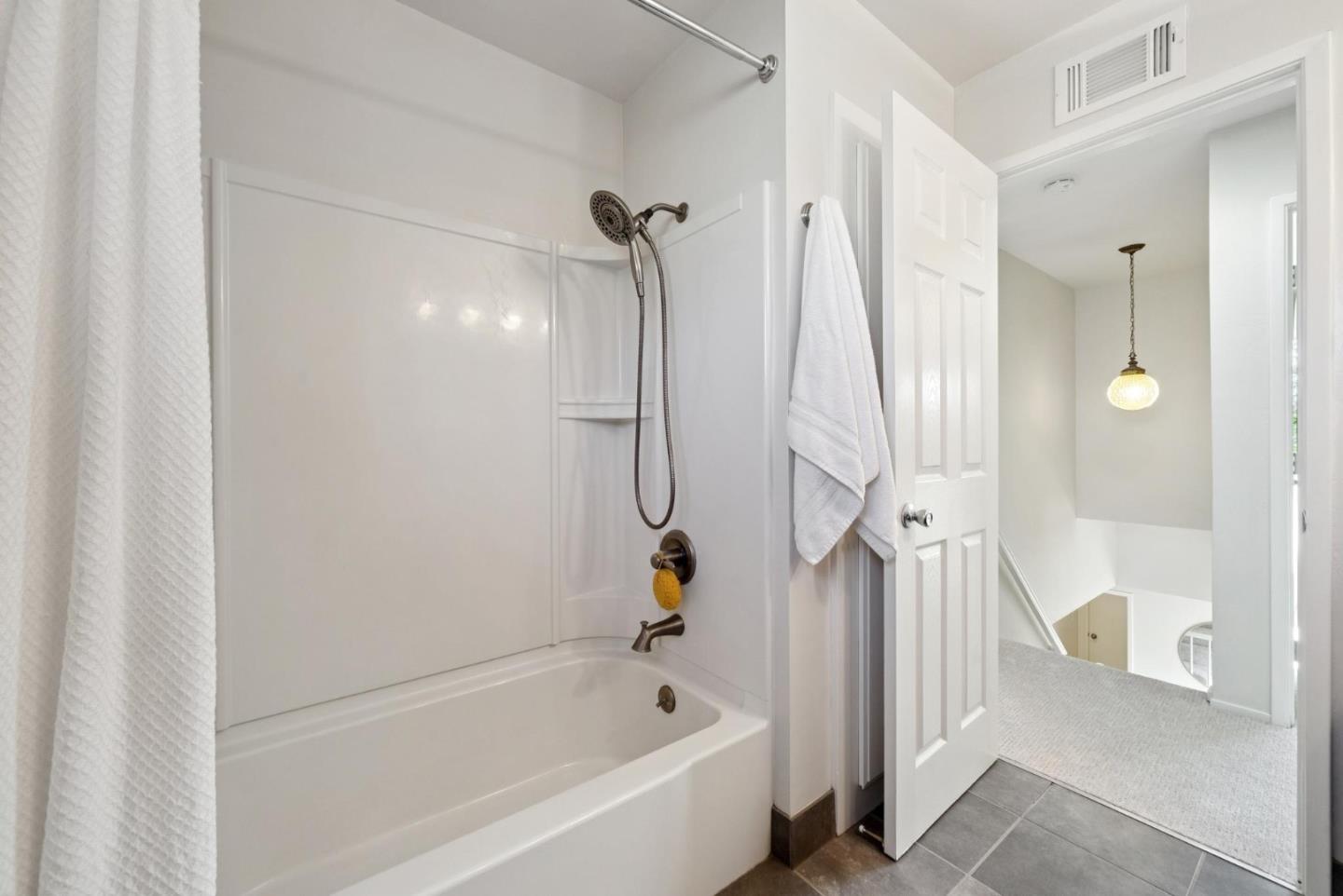 Detail Gallery Image 20 of 30 For 6915 Dartmoor Way, San Jose,  CA 95129 - 5 Beds | 3/1 Baths