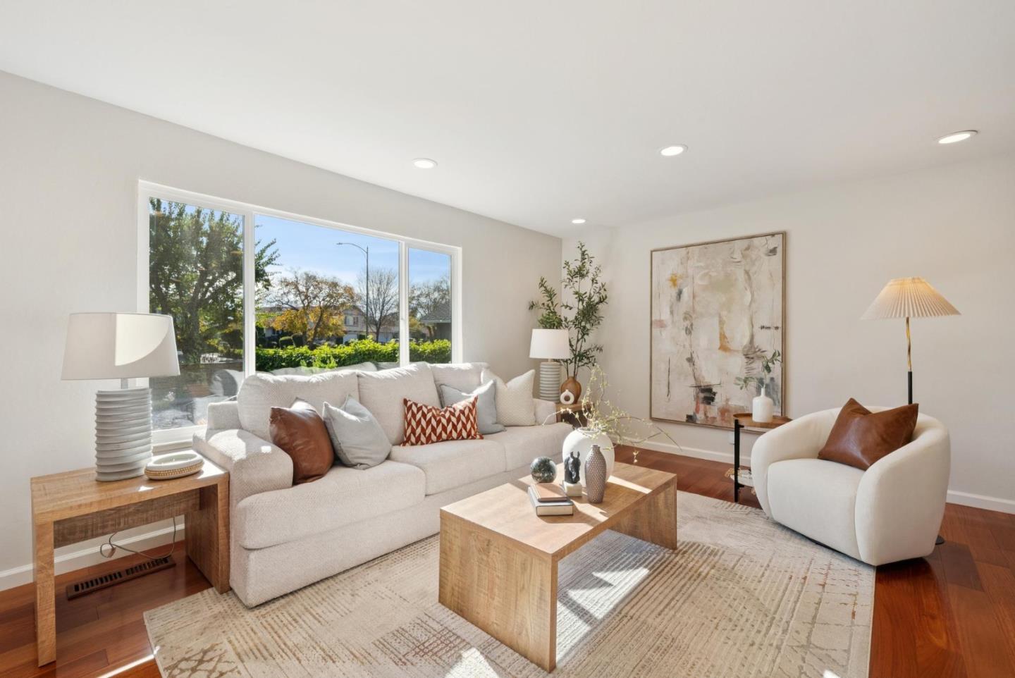 Detail Gallery Image 5 of 30 For 6915 Dartmoor Way, San Jose,  CA 95129 - 5 Beds | 3/1 Baths