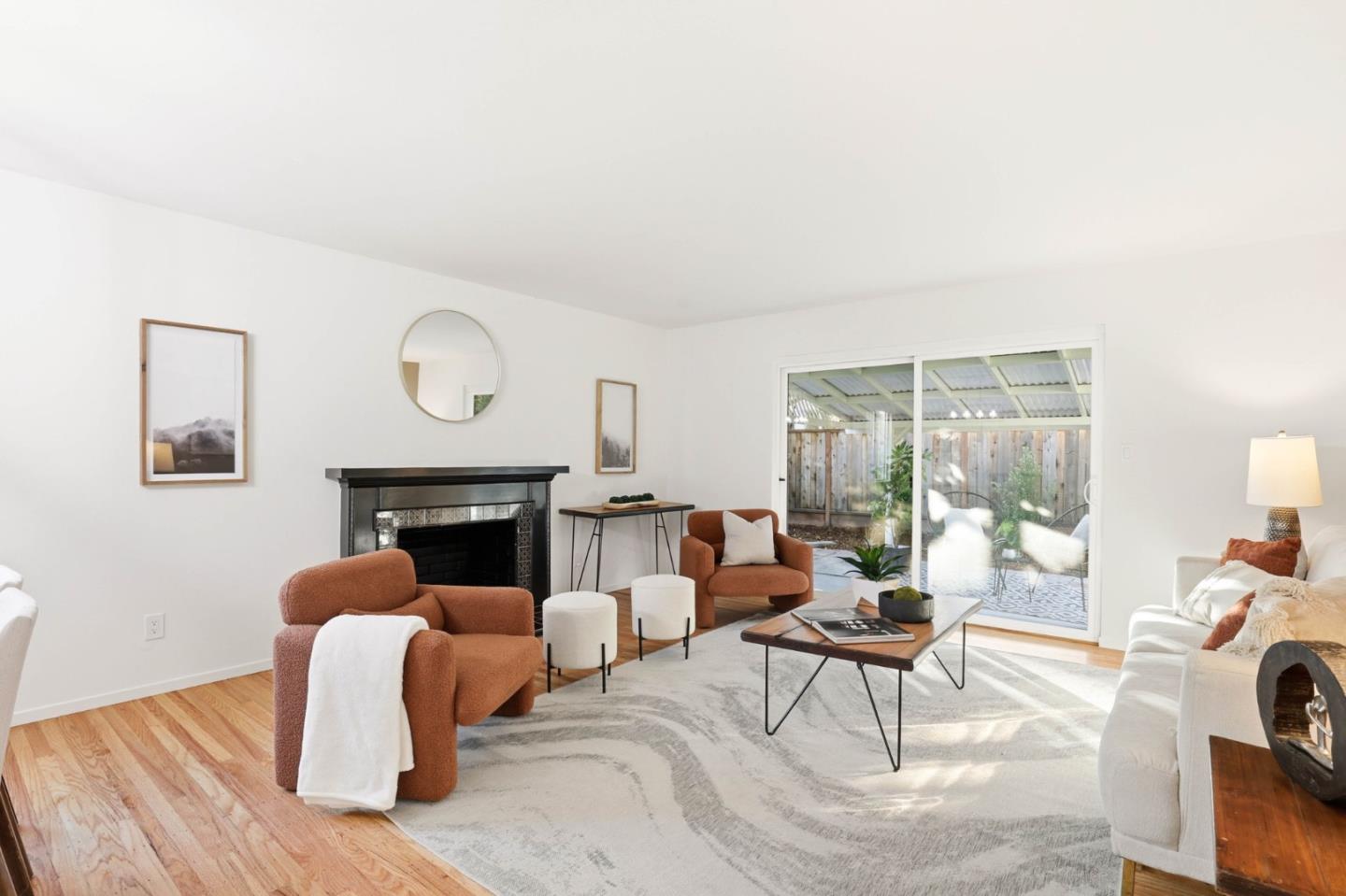 Detail Gallery Image 11 of 32 For 841 Nectarine Ave, Sunnyvale,  CA 94087 - 3 Beds | 2 Baths