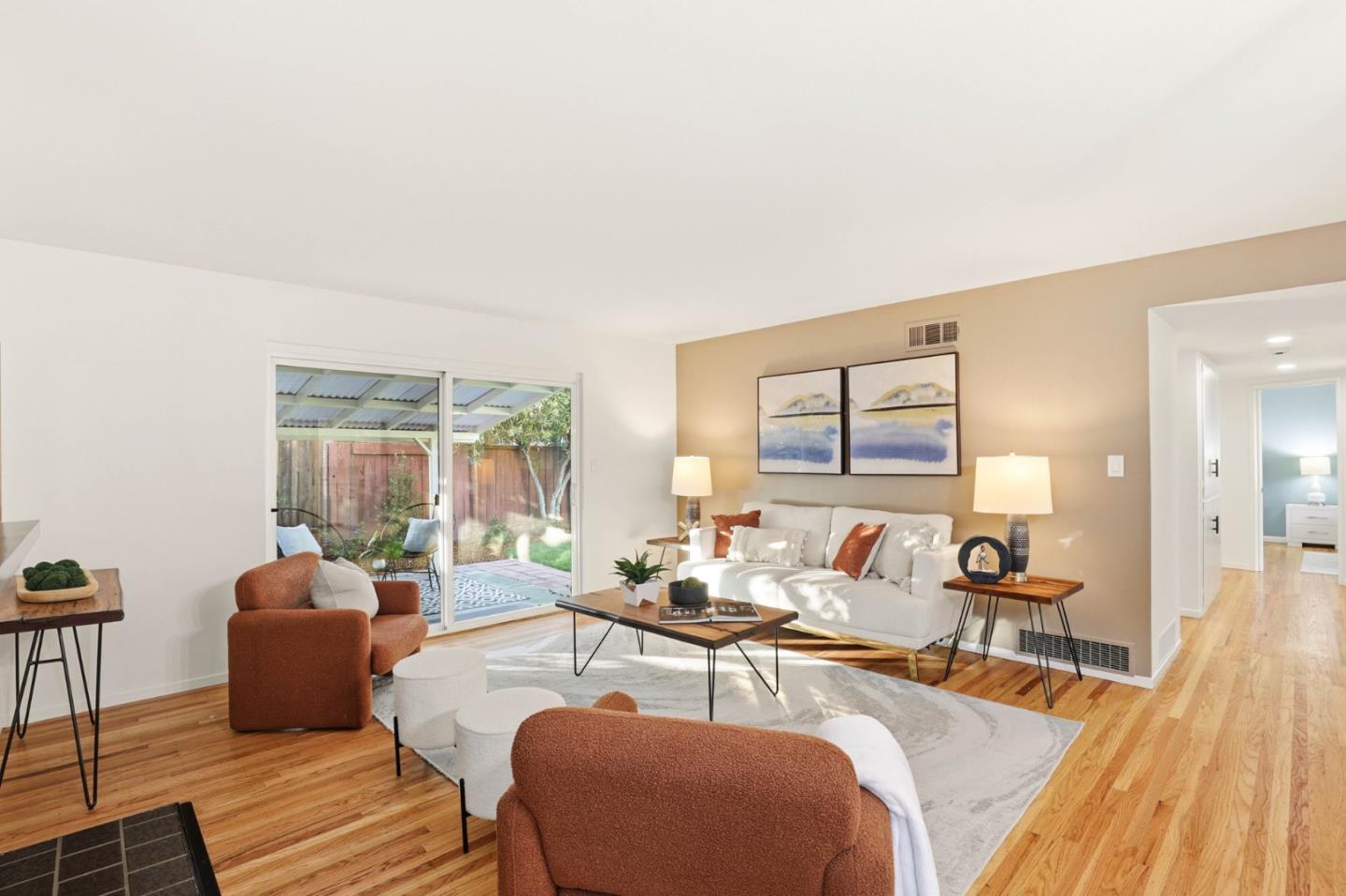 Detail Gallery Image 5 of 32 For 841 Nectarine Ave, Sunnyvale,  CA 94087 - 3 Beds | 2 Baths