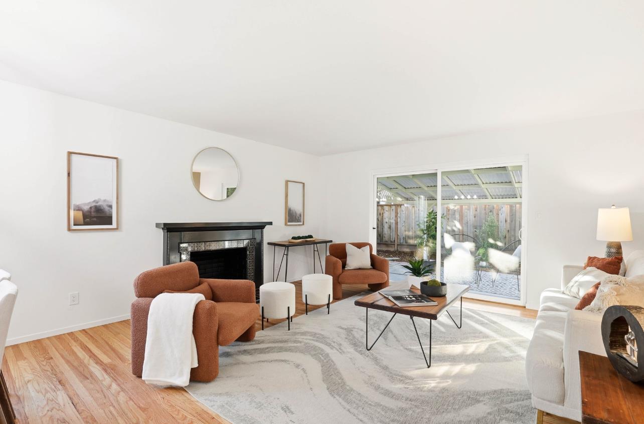 Detail Gallery Image 8 of 32 For 841 Nectarine Ave, Sunnyvale,  CA 94087 - 3 Beds | 2 Baths