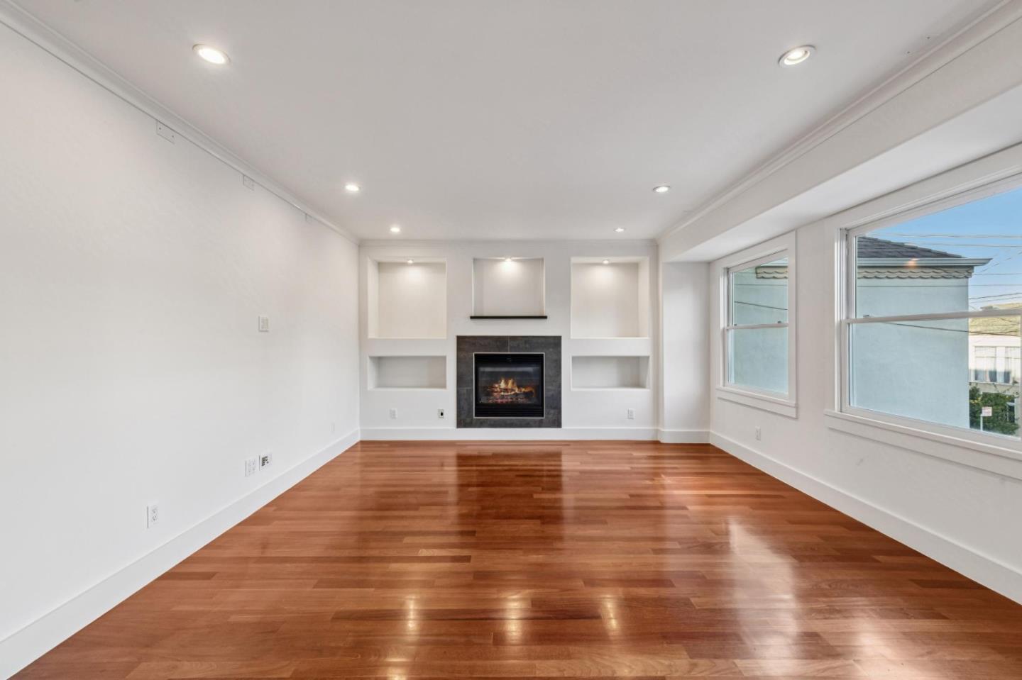 Detail Gallery Image 11 of 65 For 1419-1421 16th Ave, San Francisco,  CA 94122 - – Beds | – Baths