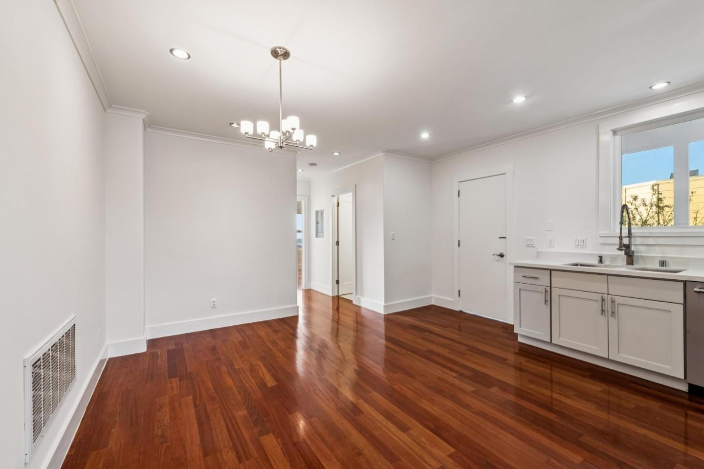 Detail Gallery Image 15 of 65 For 1419-1421 16th Ave, San Francisco,  CA 94122 - – Beds | – Baths