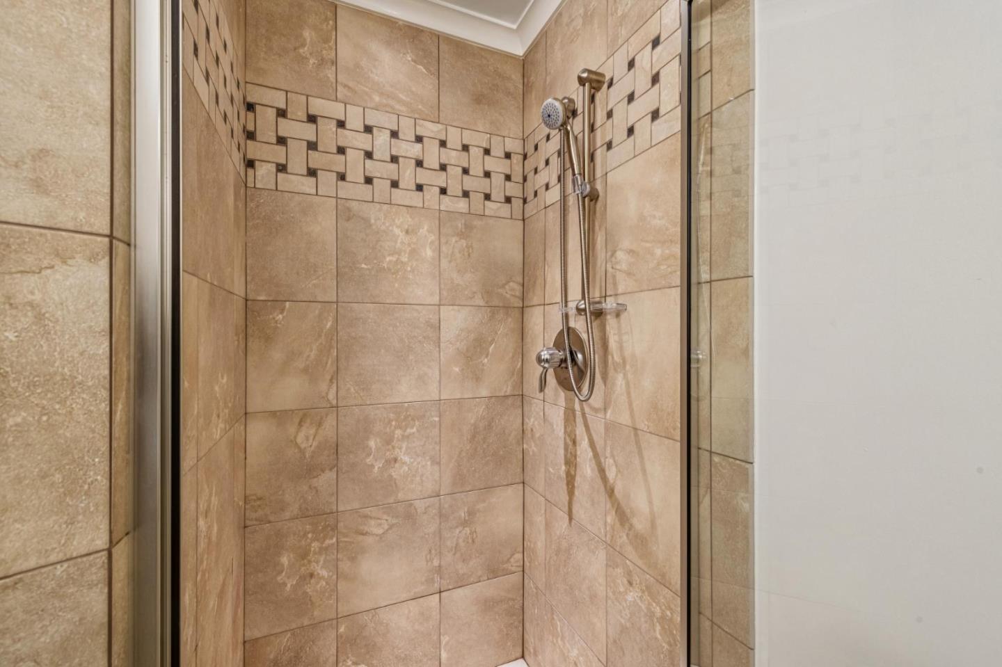 Detail Gallery Image 32 of 65 For 1419-1421 16th Ave, San Francisco,  CA 94122 - – Beds | – Baths