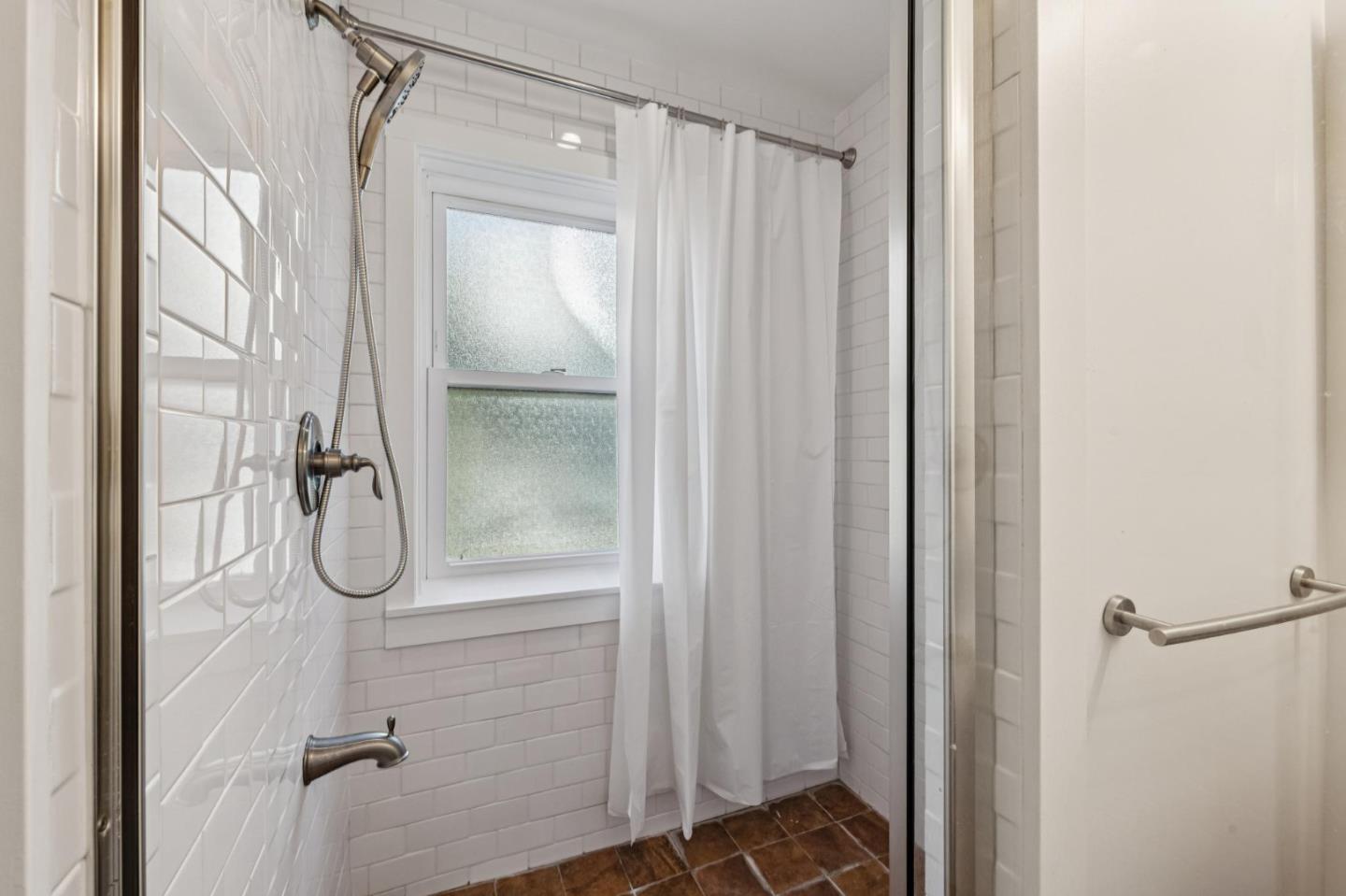 Detail Gallery Image 41 of 65 For 1419-1421 16th Ave, San Francisco,  CA 94122 - – Beds | – Baths