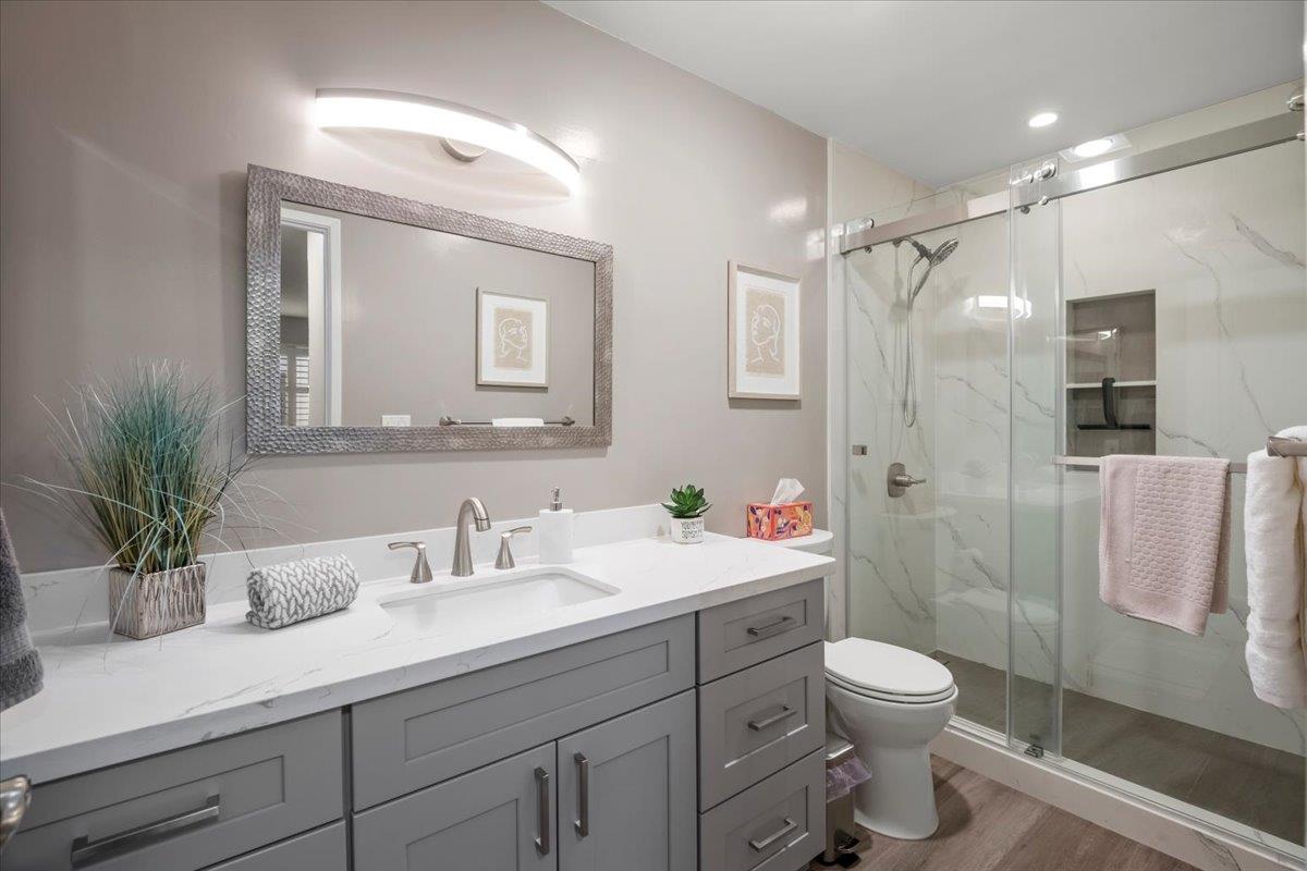 Detail Gallery Image 12 of 21 For 1414 Alma Way, San Jose,  CA 95125 - 2 Beds | 2 Baths