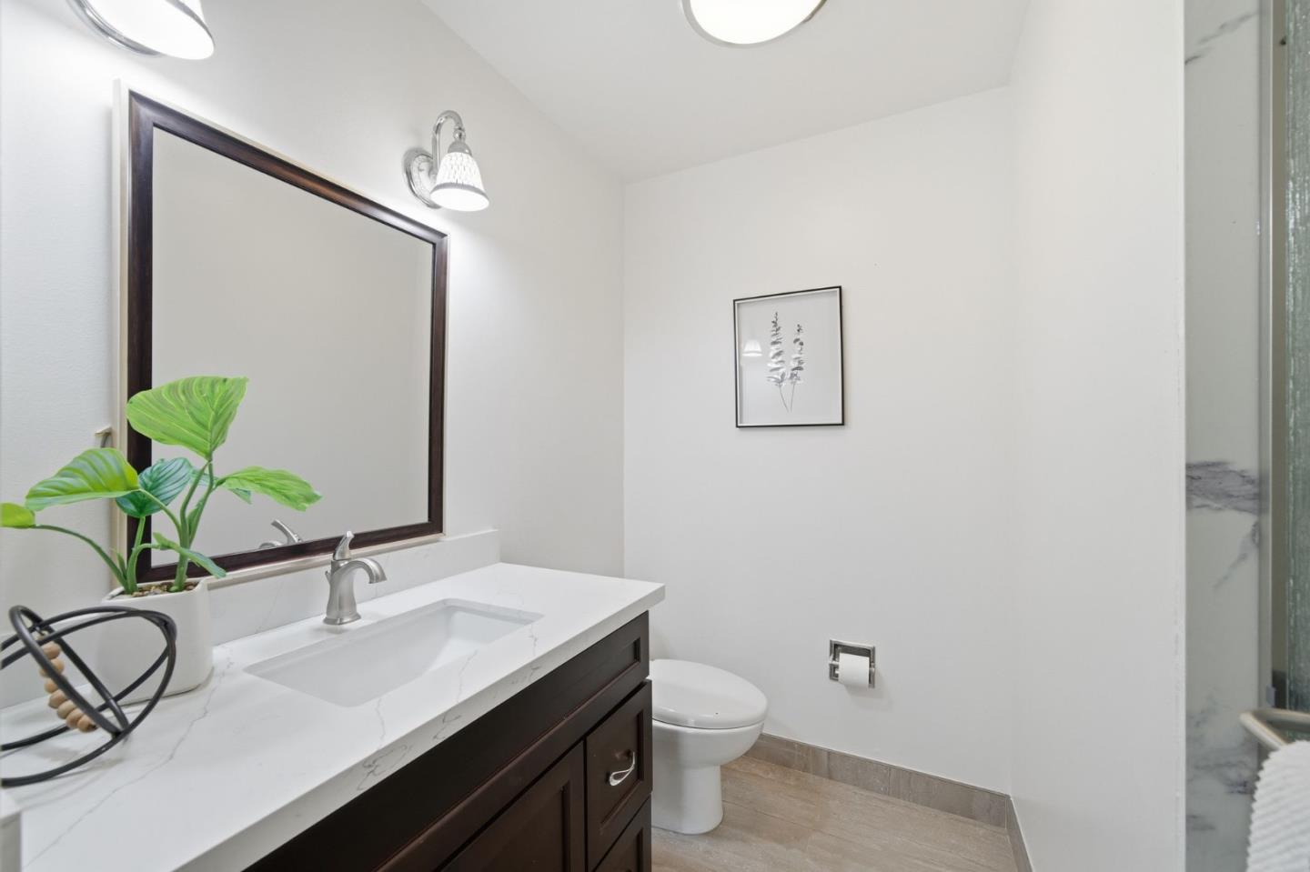 Detail Gallery Image 12 of 23 For 939 Sapphire Ct, San Jose,  CA 95136 - 4 Beds | 2 Baths