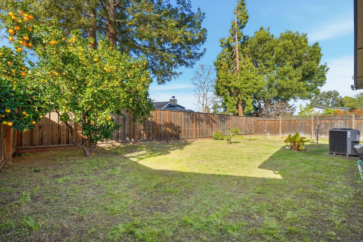 Detail Gallery Image 16 of 23 For 939 Sapphire Ct, San Jose,  CA 95136 - 4 Beds | 2 Baths