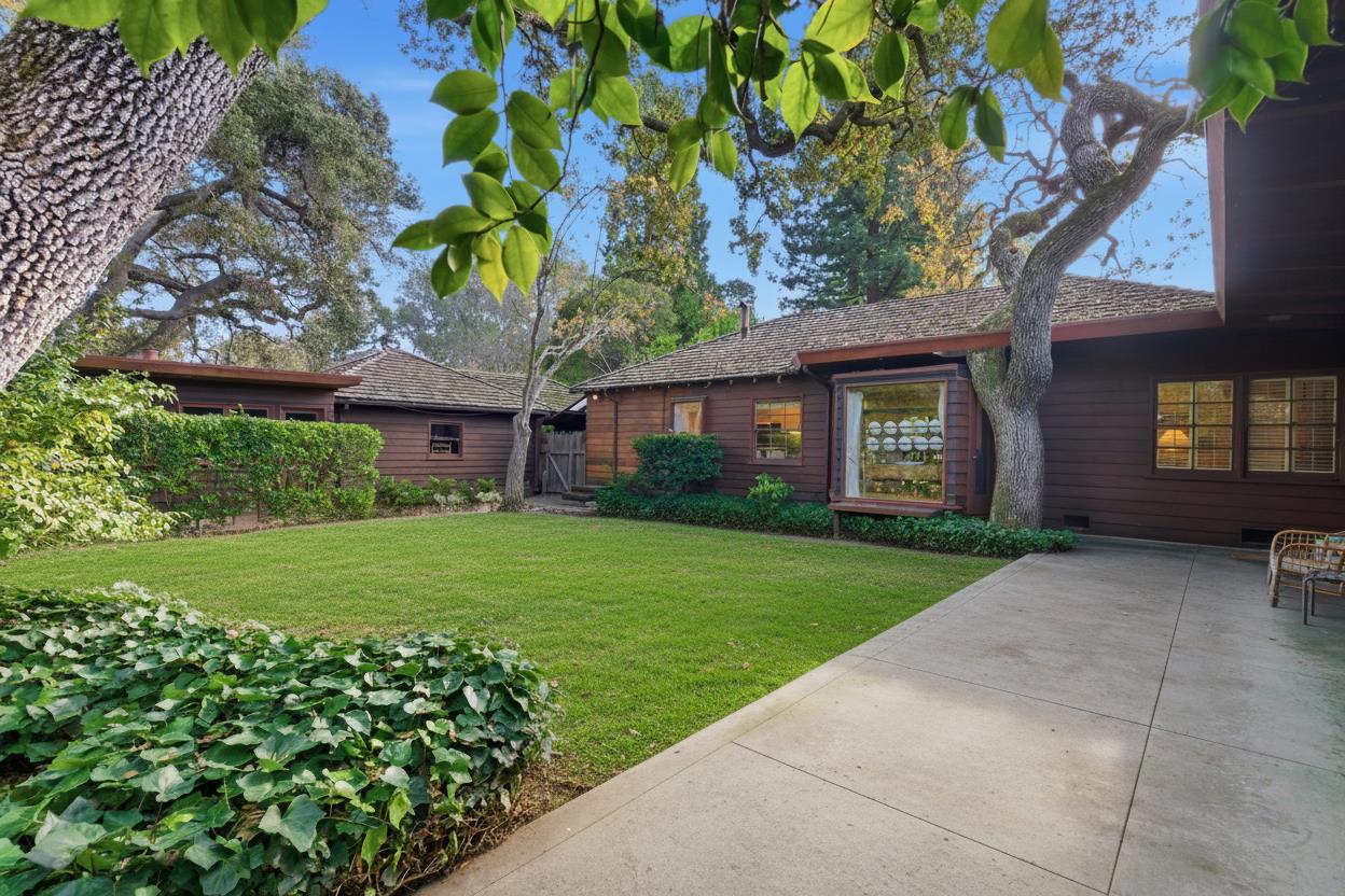 Detail Gallery Image 36 of 42 For 521 Entrada Way, Menlo Park,  CA 94025 - 3 Beds | 2/1 Baths