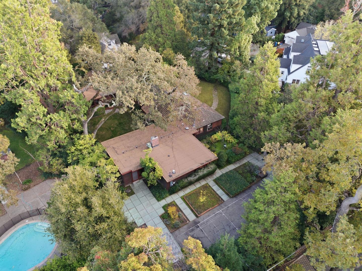 Detail Gallery Image 40 of 42 For 521 Entrada Way, Menlo Park,  CA 94025 - 3 Beds | 2/1 Baths