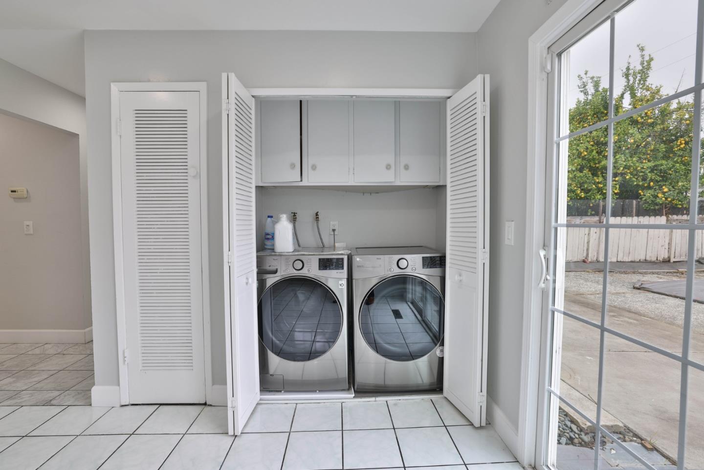 Detail Gallery Image 6 of 24 For 175 Page Mill Dr, San Jose,  CA 95111 - 4 Beds | 2/1 Baths