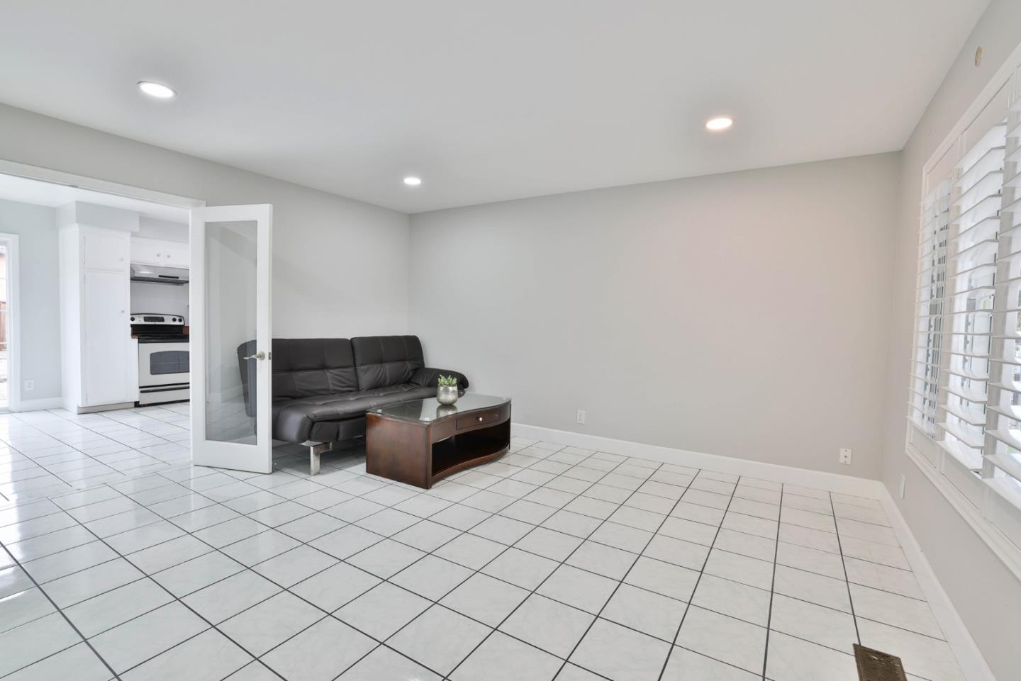 Detail Gallery Image 8 of 24 For 175 Page Mill Dr, San Jose,  CA 95111 - 4 Beds | 2/1 Baths