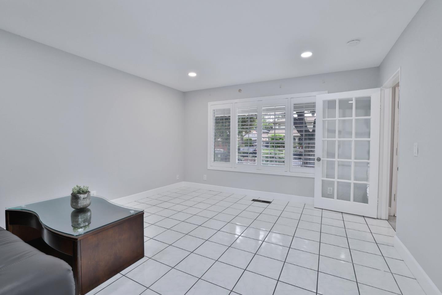 Detail Gallery Image 9 of 24 For 175 Page Mill Dr, San Jose,  CA 95111 - 4 Beds | 2/1 Baths