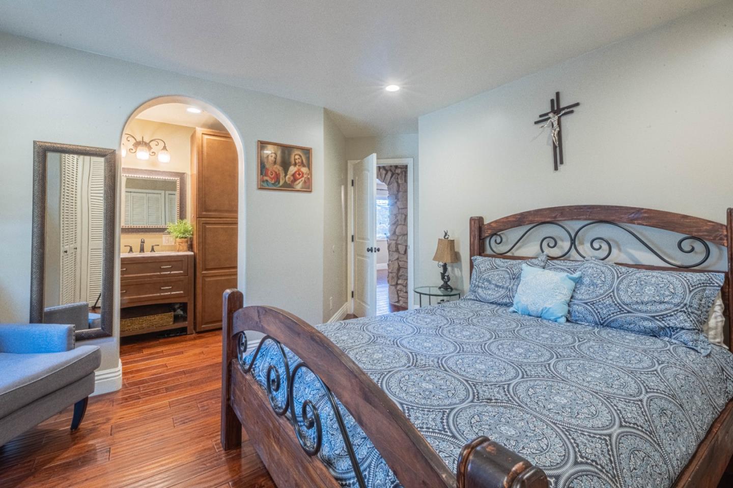 Detail Gallery Image 18 of 39 For 6218 Echo Valley Ct, Salinas,  CA 93907 - 3 Beds | 2 Baths