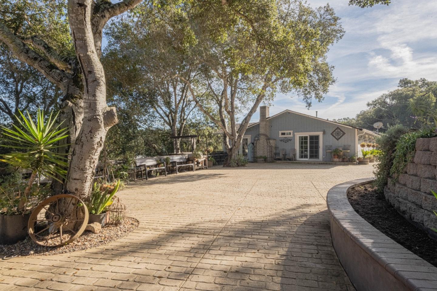 Detail Gallery Image 33 of 39 For 6218 Echo Valley Ct, Salinas,  CA 93907 - 3 Beds | 2 Baths