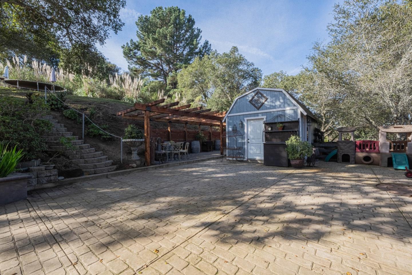 Detail Gallery Image 34 of 39 For 6218 Echo Valley Ct, Salinas,  CA 93907 - 3 Beds | 2 Baths