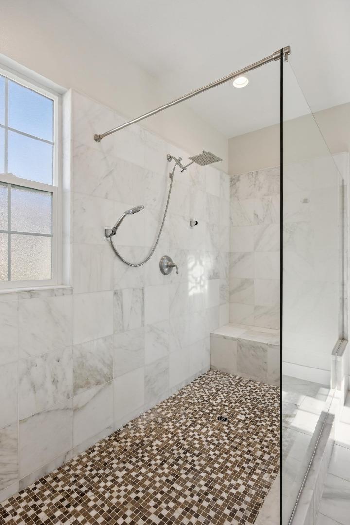 Detail Gallery Image 25 of 39 For 327 Polaris Ter, Sunnyvale,  CA 94086 - 5 Beds | 3 Baths