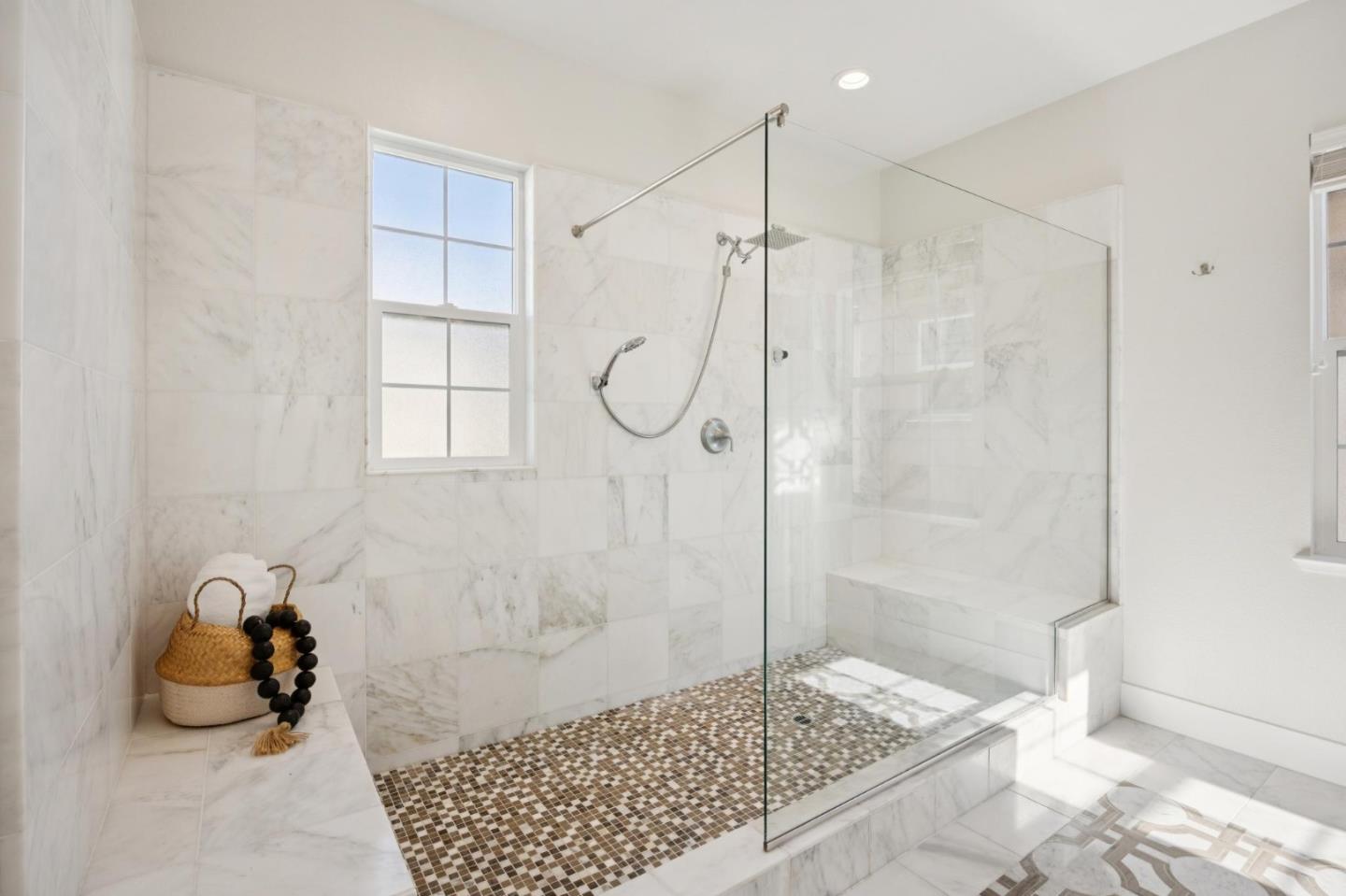 Detail Gallery Image 26 of 39 For 327 Polaris Ter, Sunnyvale,  CA 94086 - 5 Beds | 3 Baths