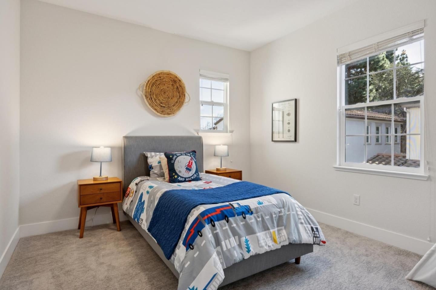 Detail Gallery Image 29 of 39 For 327 Polaris Ter, Sunnyvale,  CA 94086 - 5 Beds | 3 Baths