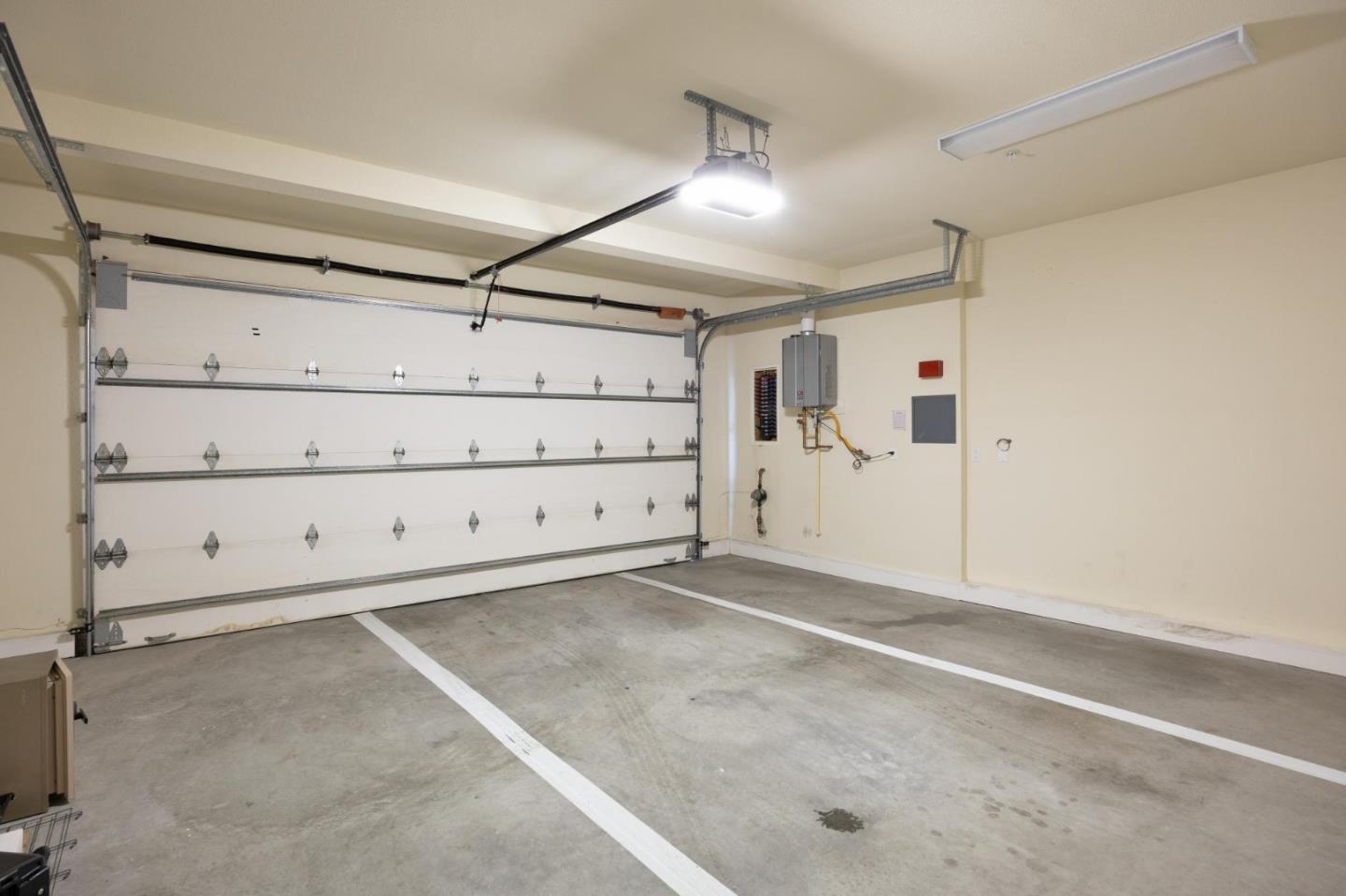 Detail Gallery Image 32 of 39 For 327 Polaris Ter, Sunnyvale,  CA 94086 - 5 Beds | 3 Baths