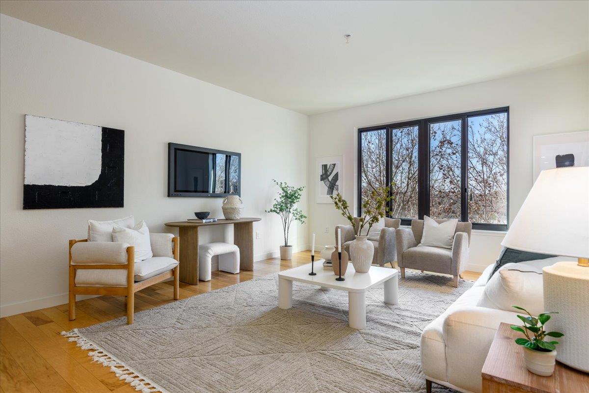 Photo #2: ML82029776 Listing: Photo #2