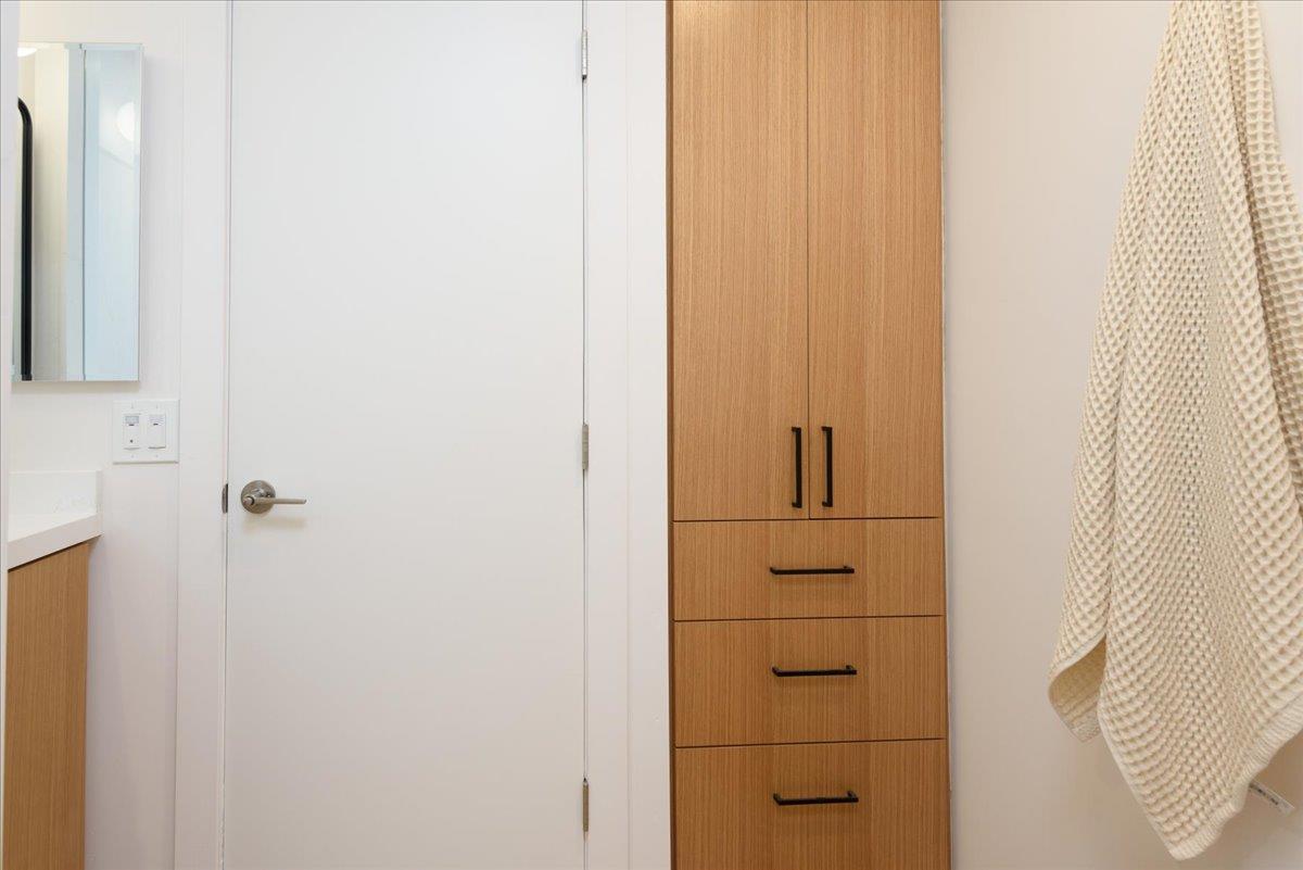 Detail Gallery Image 19 of 38 For 543 Everett Ct, Palo Alto,  CA 94301 - – Beds | – Baths