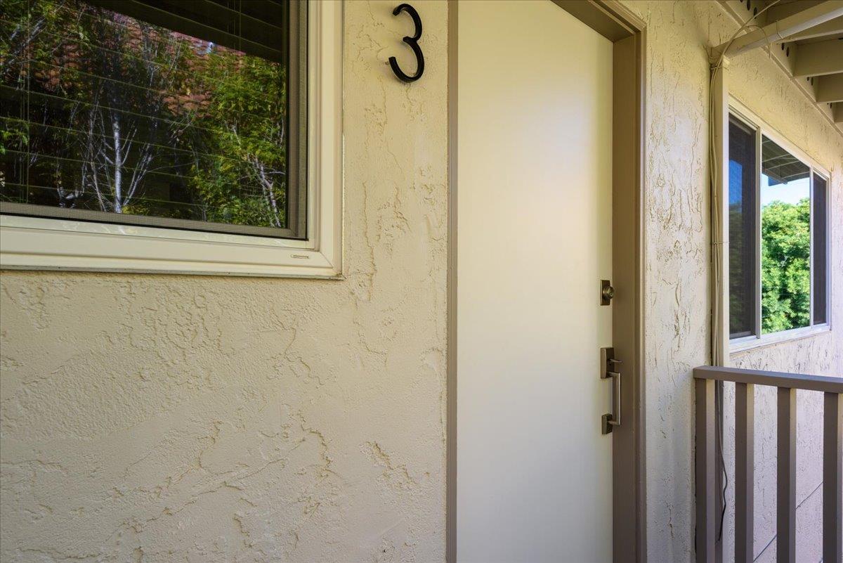 Detail Gallery Image 29 of 38 For 543 Everett Ct, Palo Alto,  CA 94301 - – Beds | – Baths