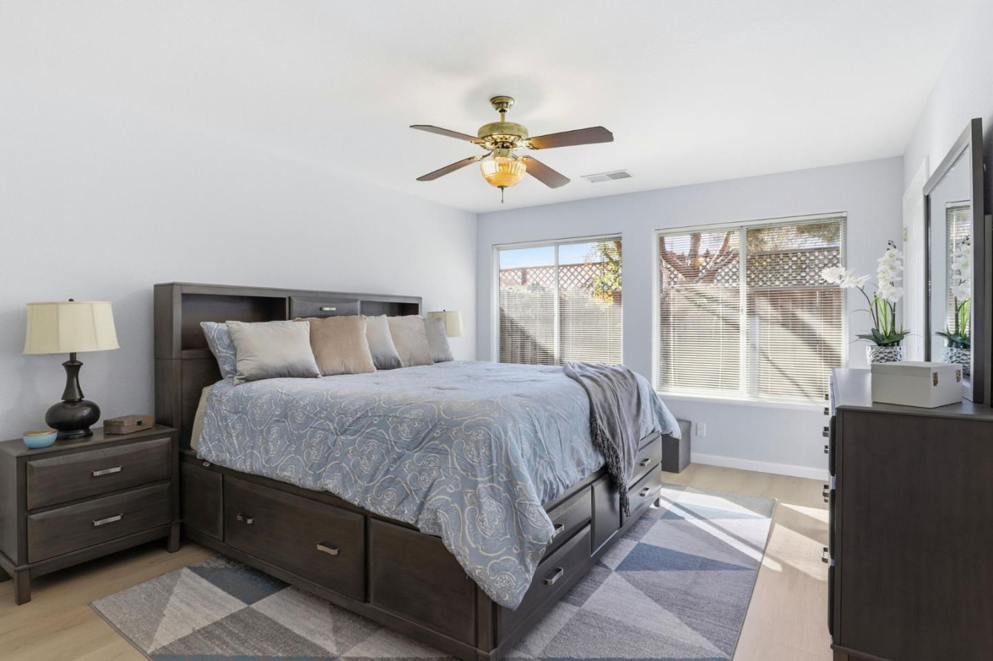 Detail Gallery Image 12 of 32 For 16935 Sugar Pine Dr, Morgan Hill,  CA 95037 - 2 Beds | 1/1 Baths