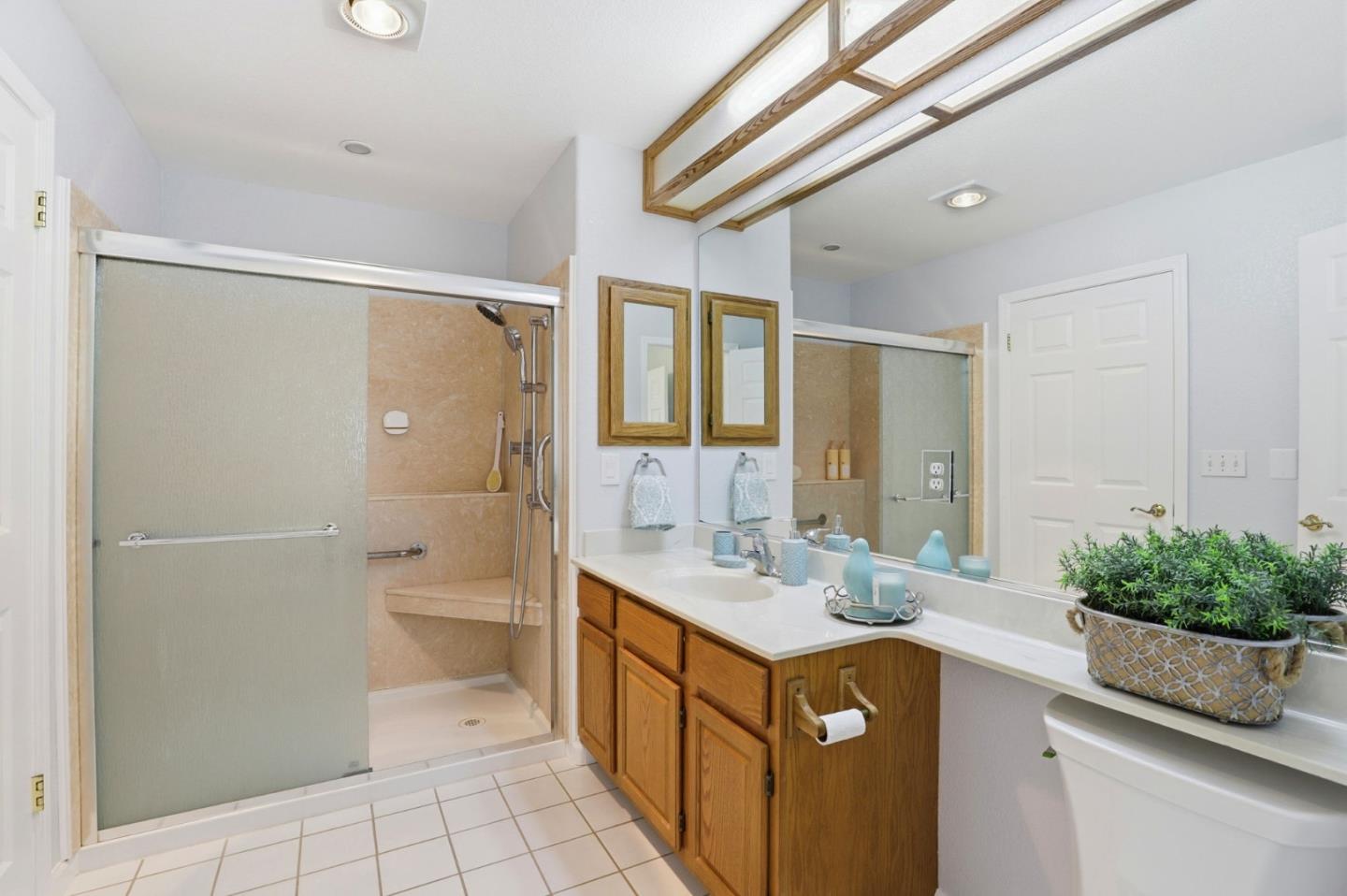Detail Gallery Image 16 of 32 For 16935 Sugar Pine Dr, Morgan Hill,  CA 95037 - 2 Beds | 1/1 Baths