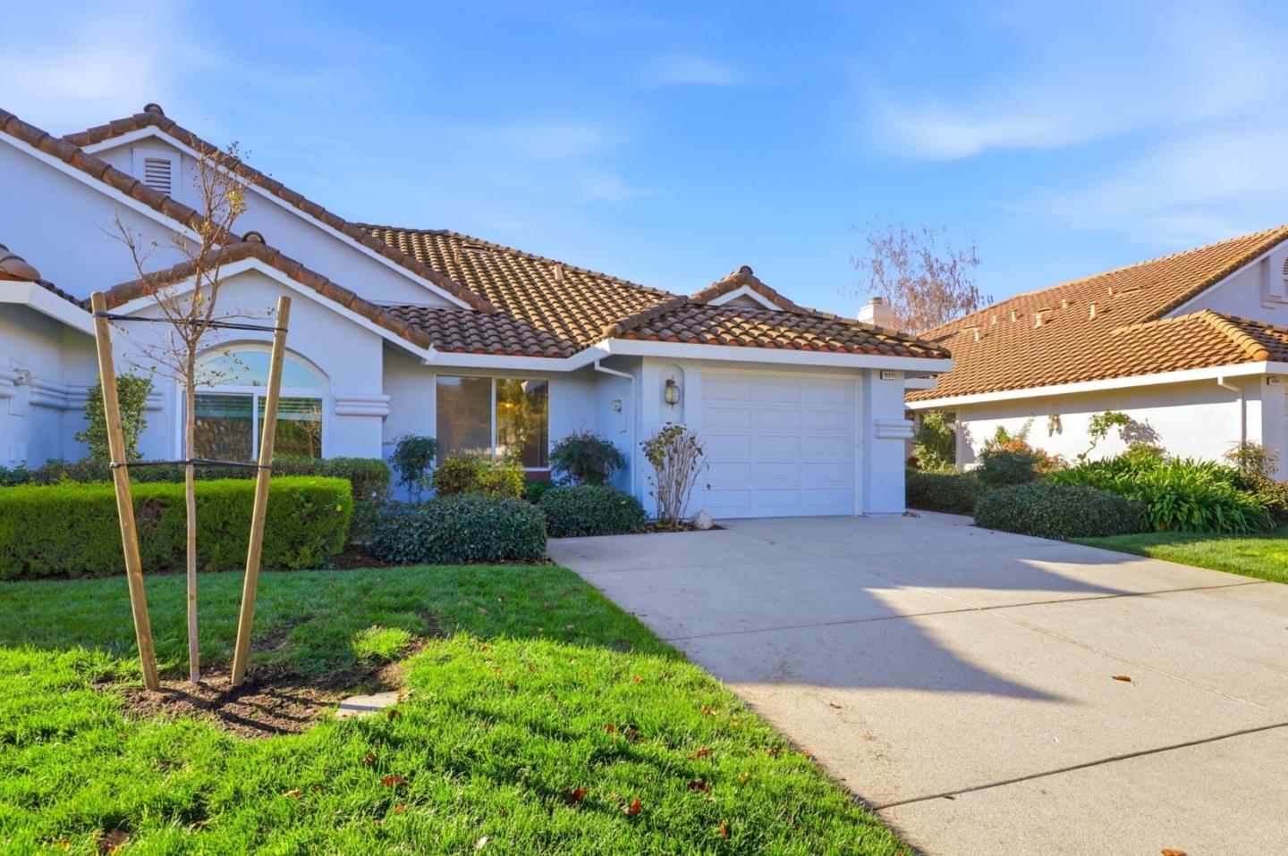 Detail Gallery Image 3 of 32 For 16935 Sugar Pine Dr, Morgan Hill,  CA 95037 - 2 Beds | 1/1 Baths