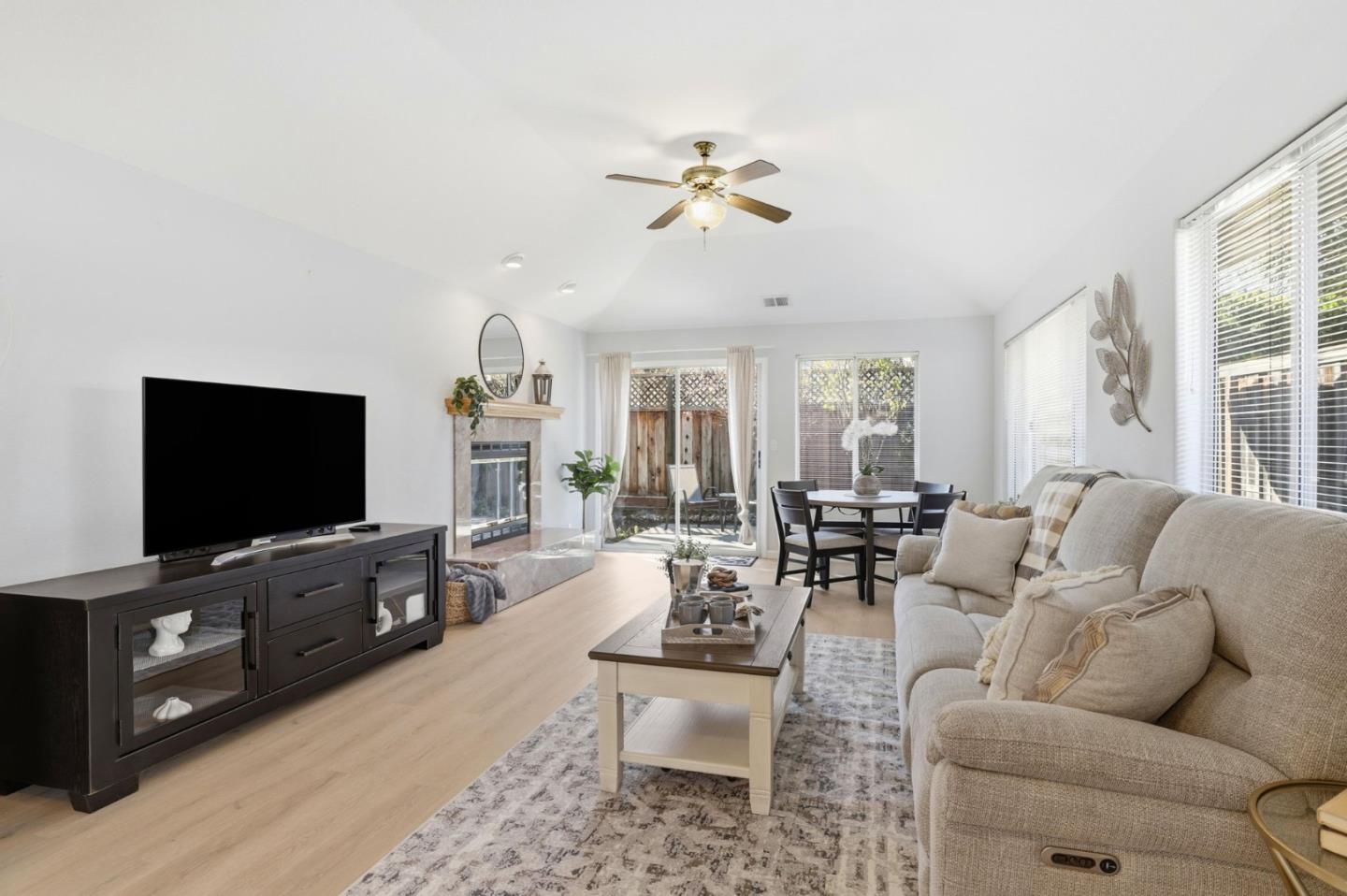 Detail Gallery Image 6 of 32 For 16935 Sugar Pine Dr, Morgan Hill,  CA 95037 - 2 Beds | 1/1 Baths