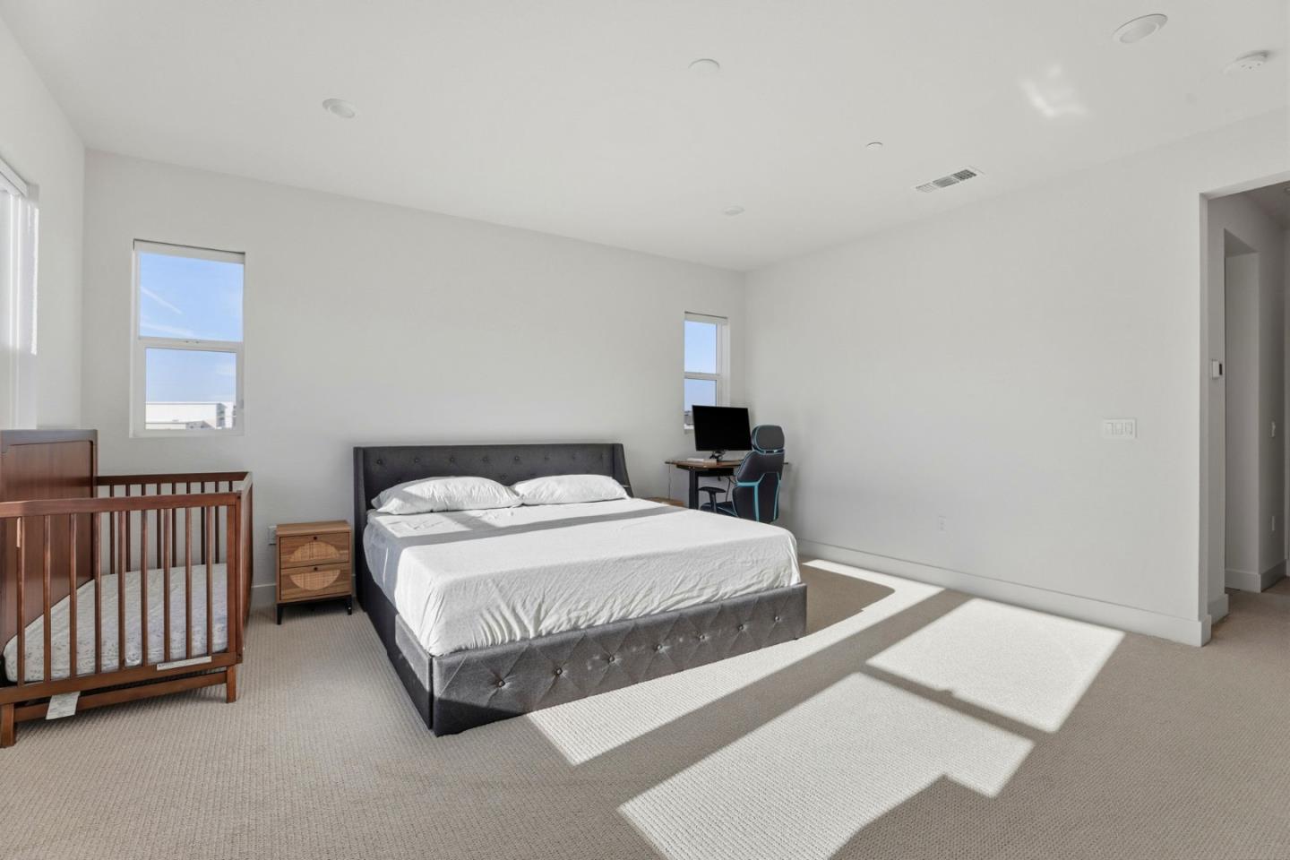 Detail Gallery Image 22 of 55 For 6056 Bullion Ln, Dublin,  CA 94568 - 4 Beds | 3/1 Baths