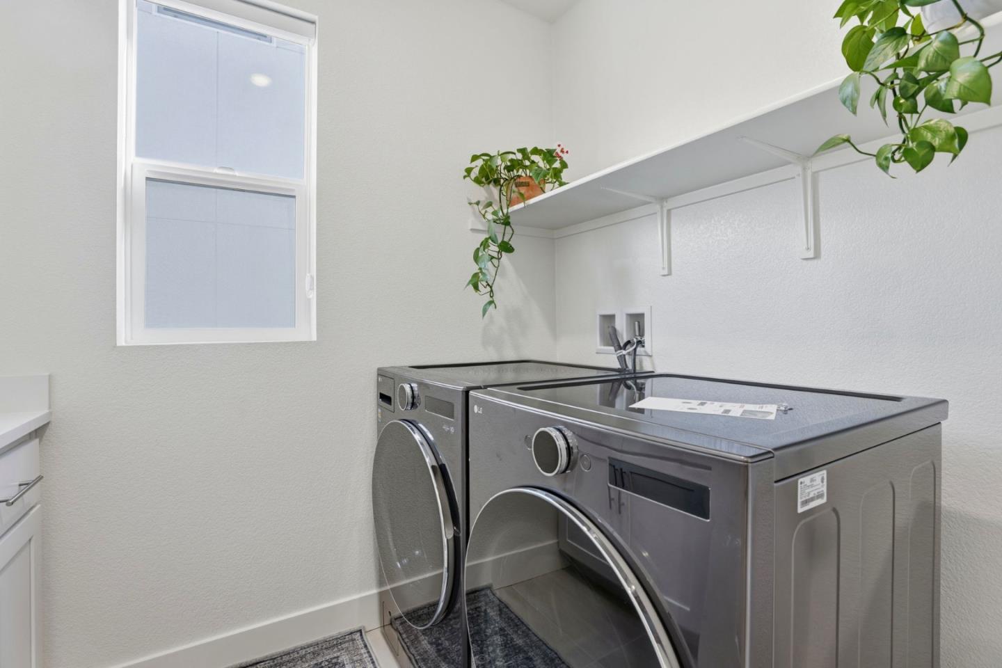 Detail Gallery Image 36 of 55 For 6056 Bullion Ln, Dublin,  CA 94568 - 4 Beds | 3/1 Baths