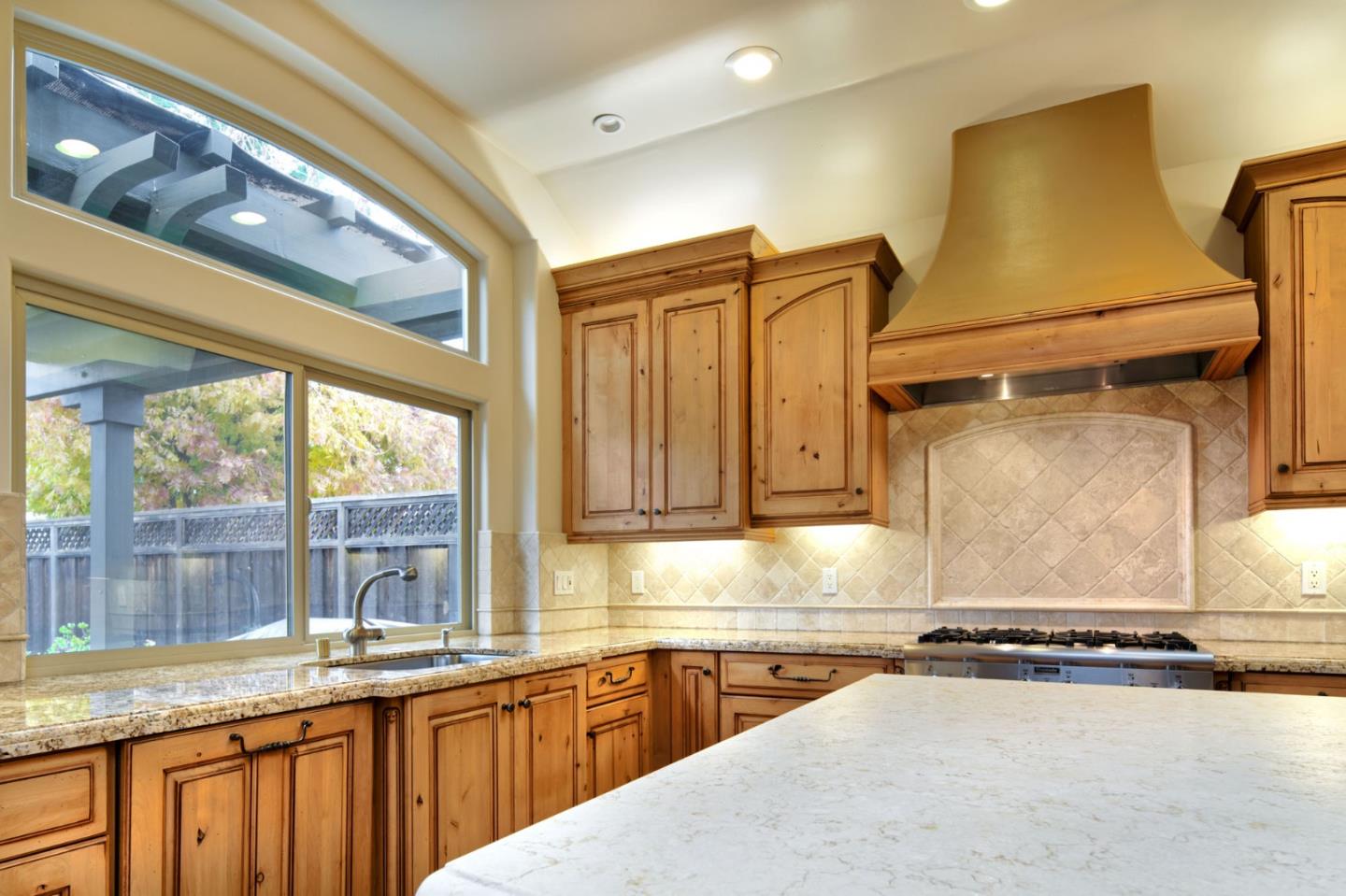 Detail Gallery Image 11 of 52 For 1127 Kendal Ct, San Jose,  CA 95120 - 4 Beds | 3 Baths