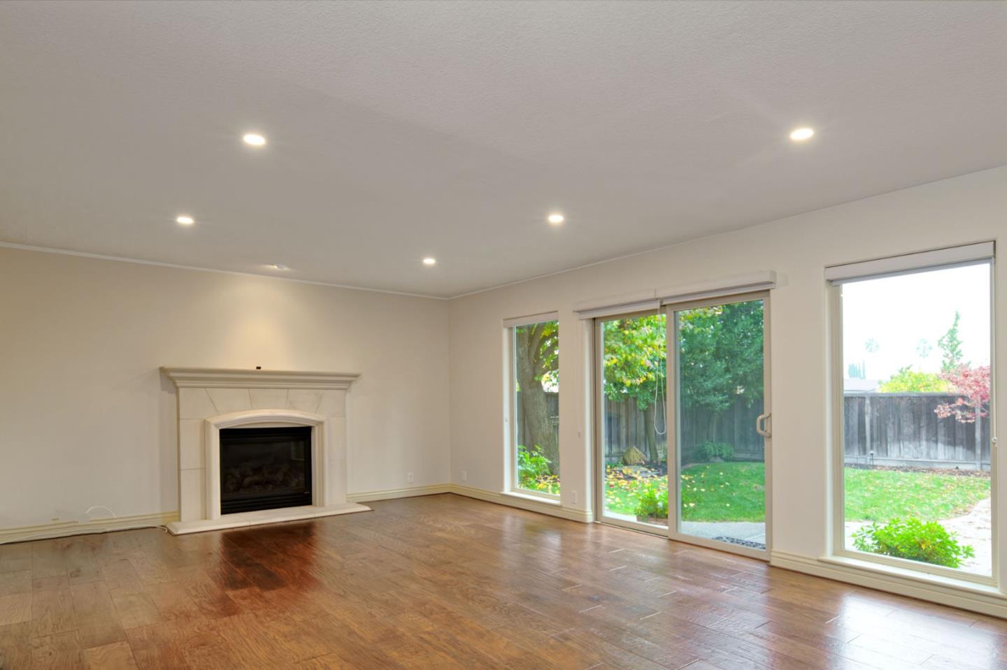 Detail Gallery Image 18 of 52 For 1127 Kendal Ct, San Jose,  CA 95120 - 4 Beds | 3 Baths