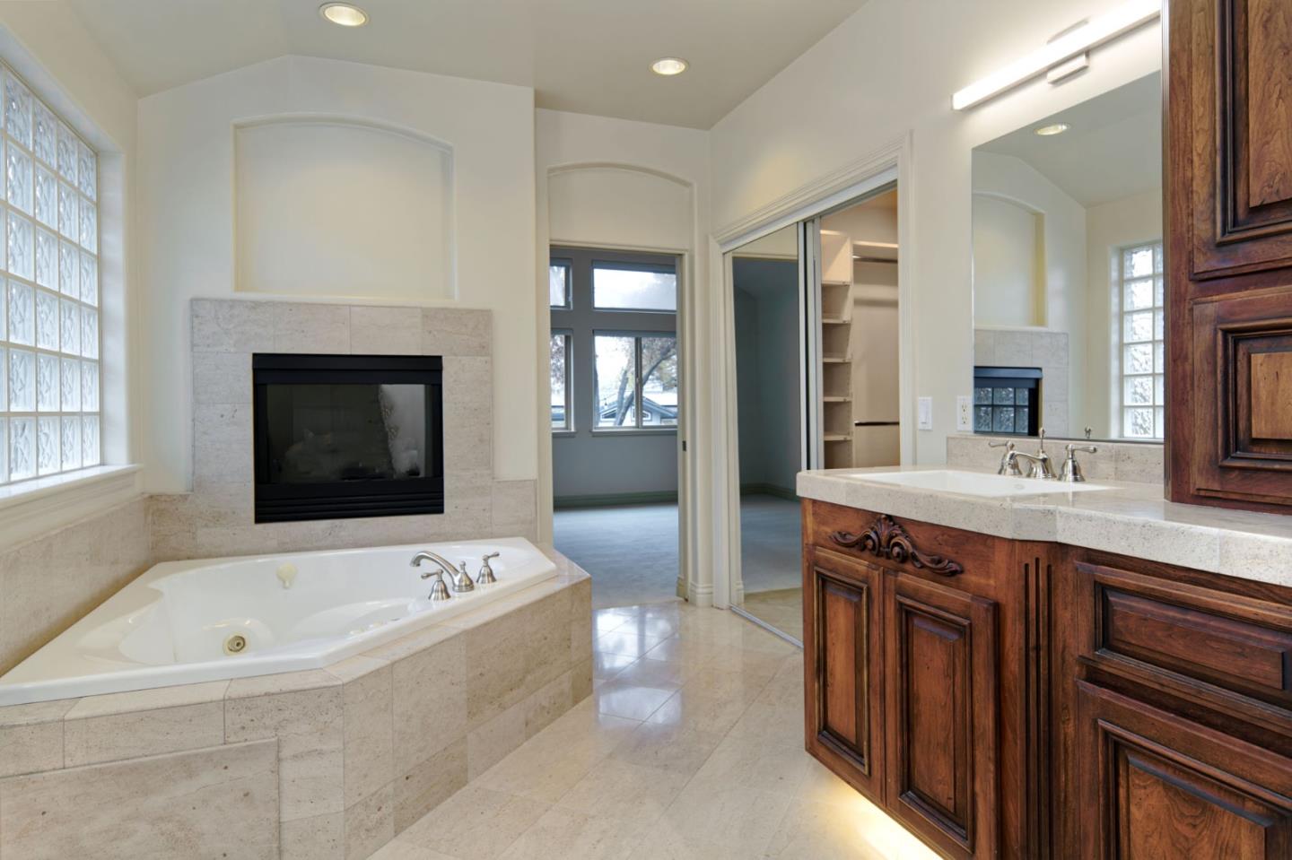 Detail Gallery Image 32 of 52 For 1127 Kendal Ct, San Jose,  CA 95120 - 4 Beds | 3 Baths