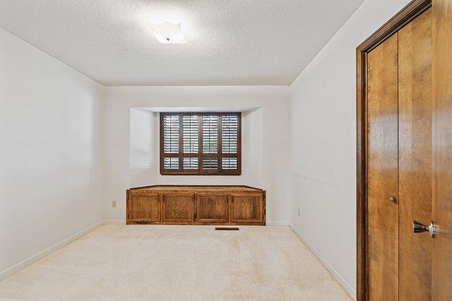 Detail Gallery Image 31 of 57 For 65 Ray Cir, Hollister,  CA 95023 - 4 Beds | 2/1 Baths