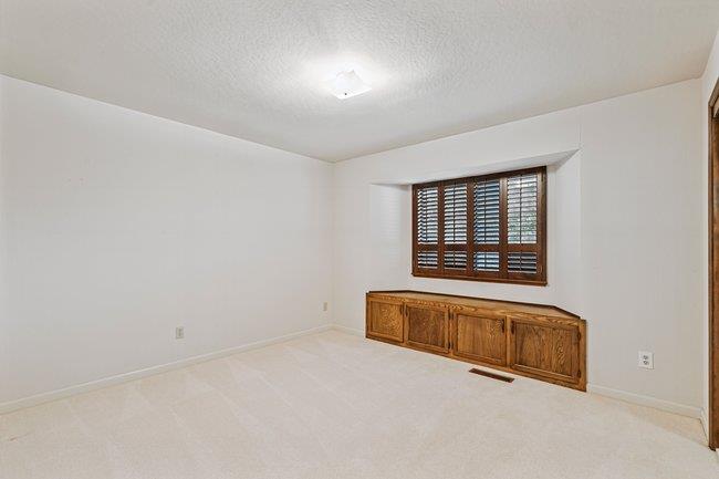 Detail Gallery Image 37 of 57 For 65 Ray Cir, Hollister,  CA 95023 - 4 Beds | 2/1 Baths