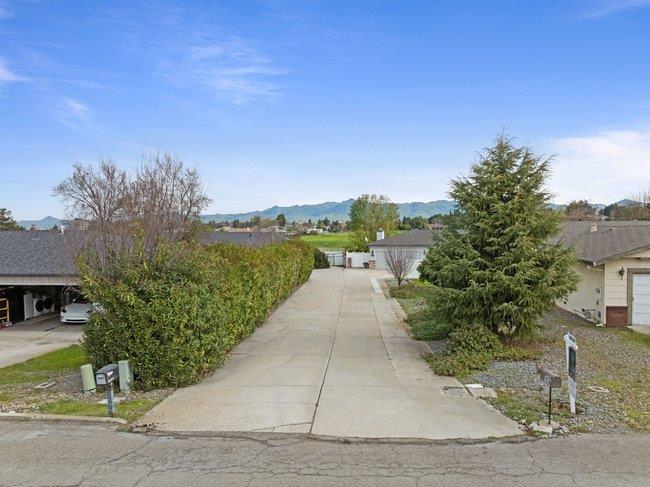 Detail Gallery Image 49 of 57 For 65 Ray Cir, Hollister,  CA 95023 - 4 Beds | 2/1 Baths