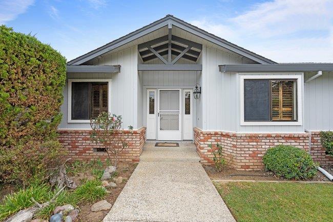 Detail Gallery Image 6 of 57 For 65 Ray Cir, Hollister,  CA 95023 - 4 Beds | 2/1 Baths