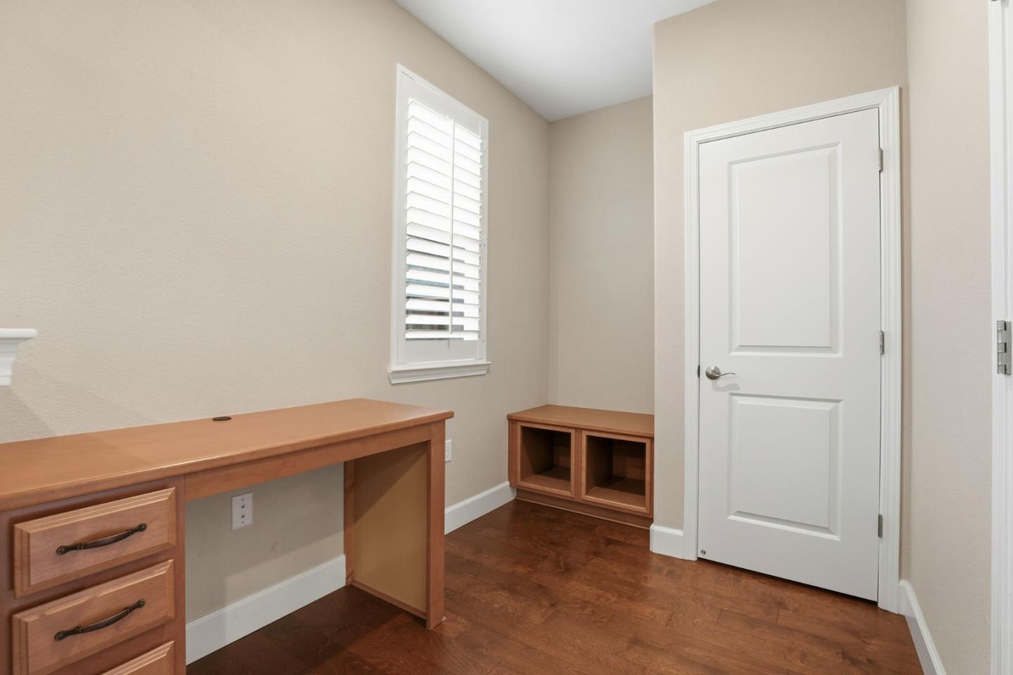 Detail Gallery Image 13 of 51 For 2631 Grassland Way, Gilroy,  CA 95020 - 5 Beds | 4/1 Baths