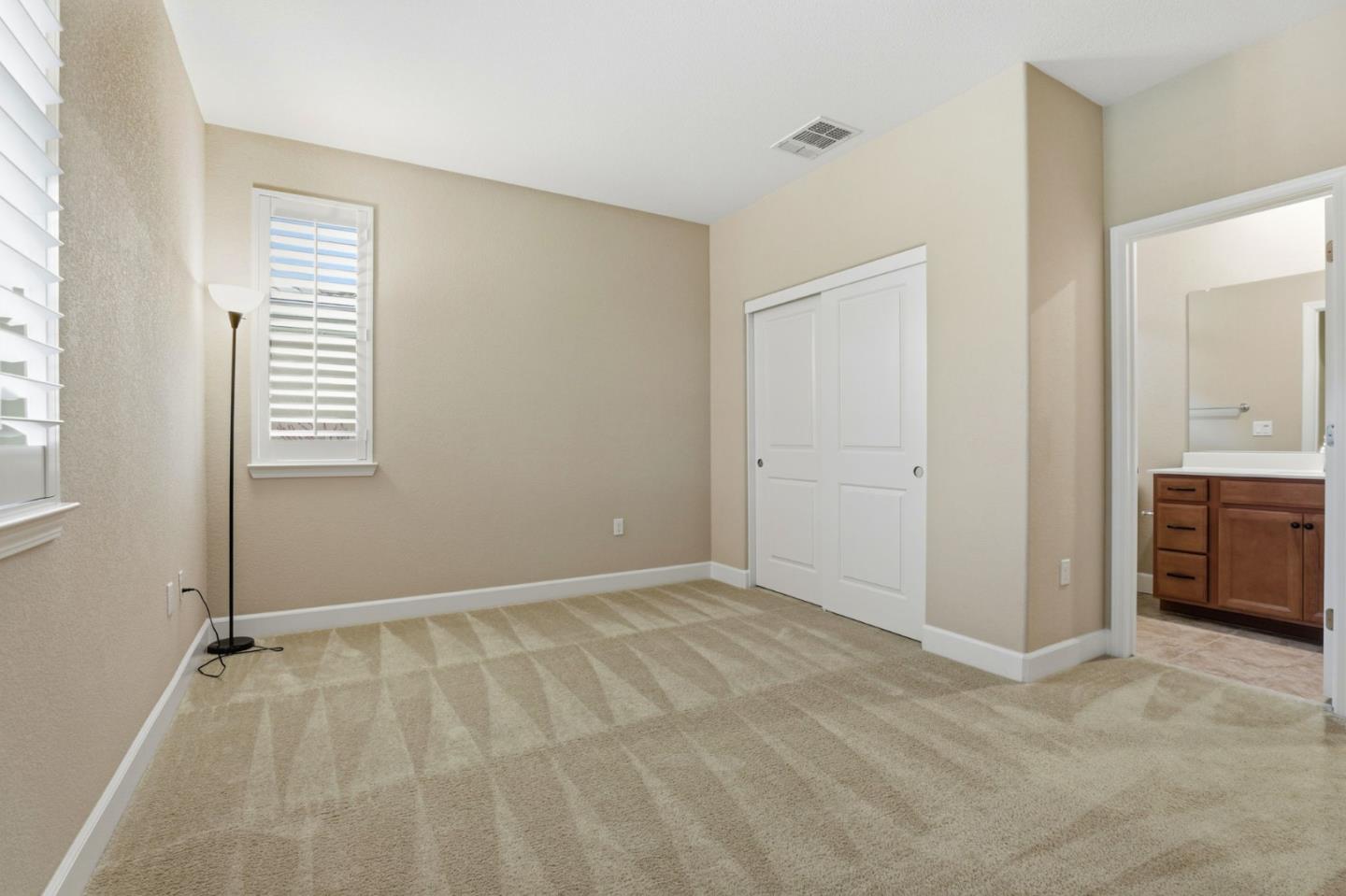 Detail Gallery Image 18 of 51 For 2631 Grassland Way, Gilroy,  CA 95020 - 5 Beds | 4/1 Baths