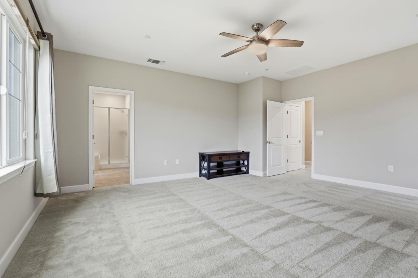 Detail Gallery Image 23 of 51 For 2631 Grassland Way, Gilroy,  CA 95020 - 5 Beds | 4/1 Baths