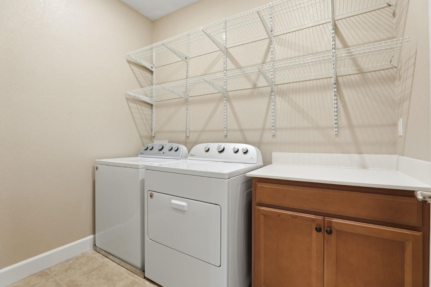 Detail Gallery Image 45 of 51 For 2631 Grassland Way, Gilroy,  CA 95020 - 5 Beds | 4/1 Baths