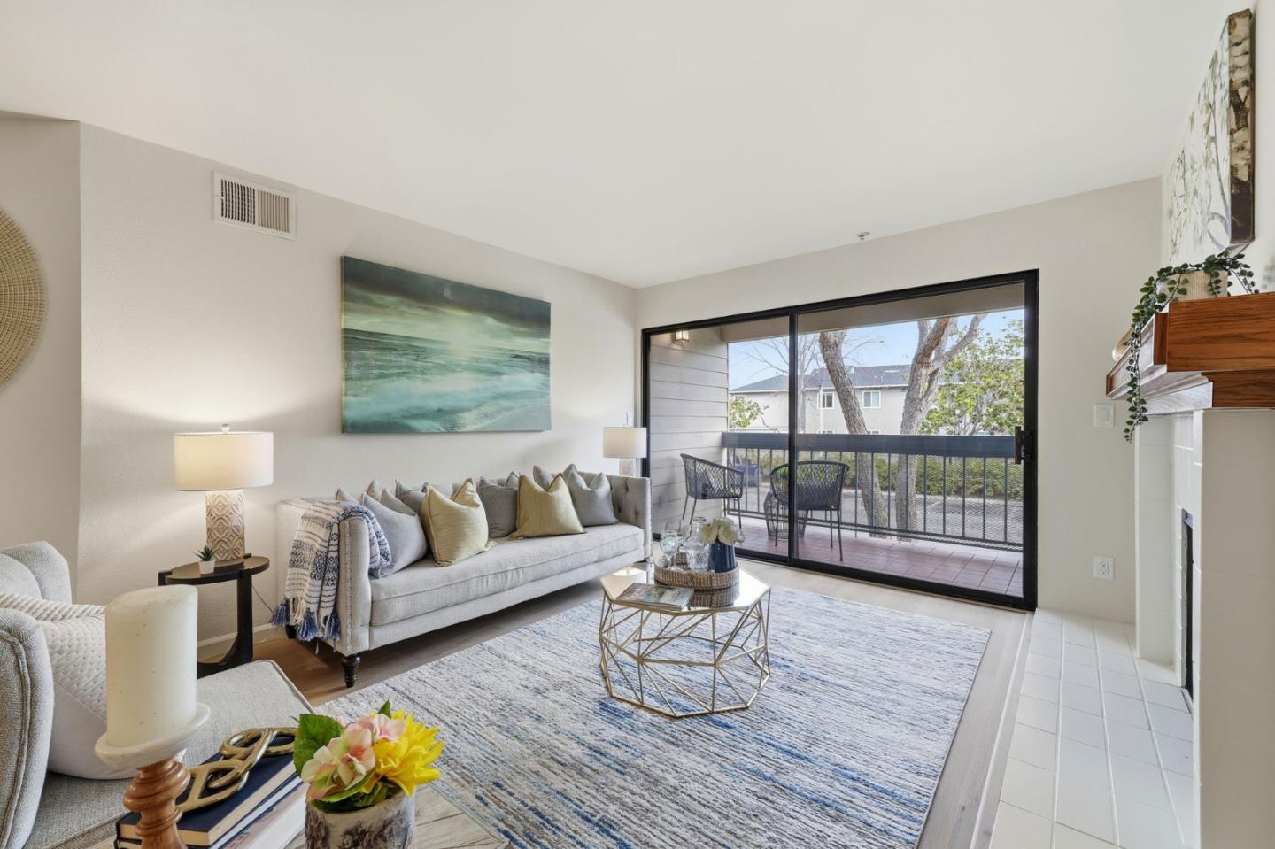 Detail Gallery Image 6 of 42 For 35 W 20th Ave #109,  San Mateo,  CA 94403 - 2 Beds | 2 Baths