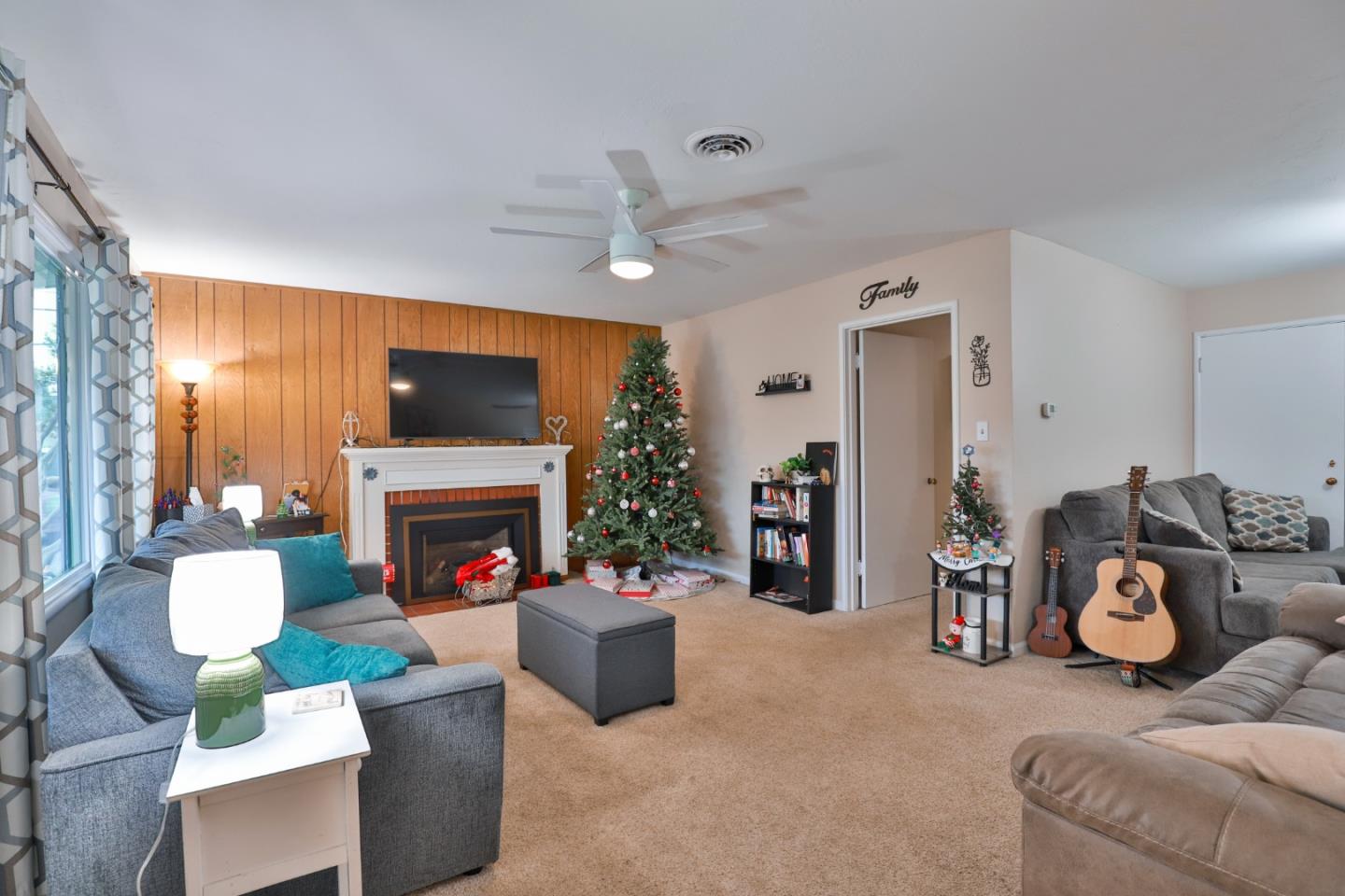 Detail Gallery Image 10 of 32 For 1433 Ayers Ave, Lodi,  CA 95242 - 2 Beds | 2 Baths