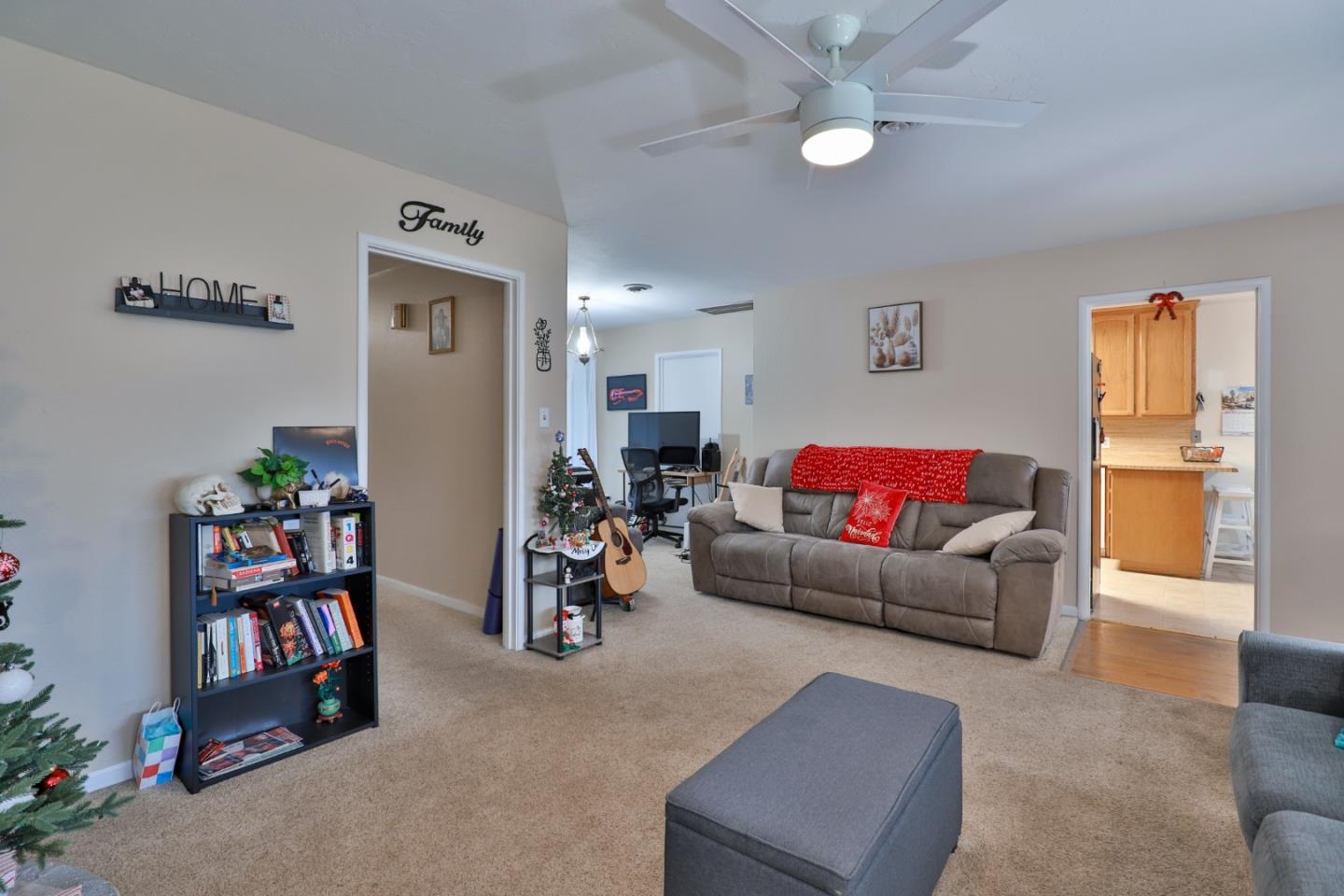 Detail Gallery Image 11 of 32 For 1433 Ayers Ave, Lodi,  CA 95242 - 2 Beds | 2 Baths